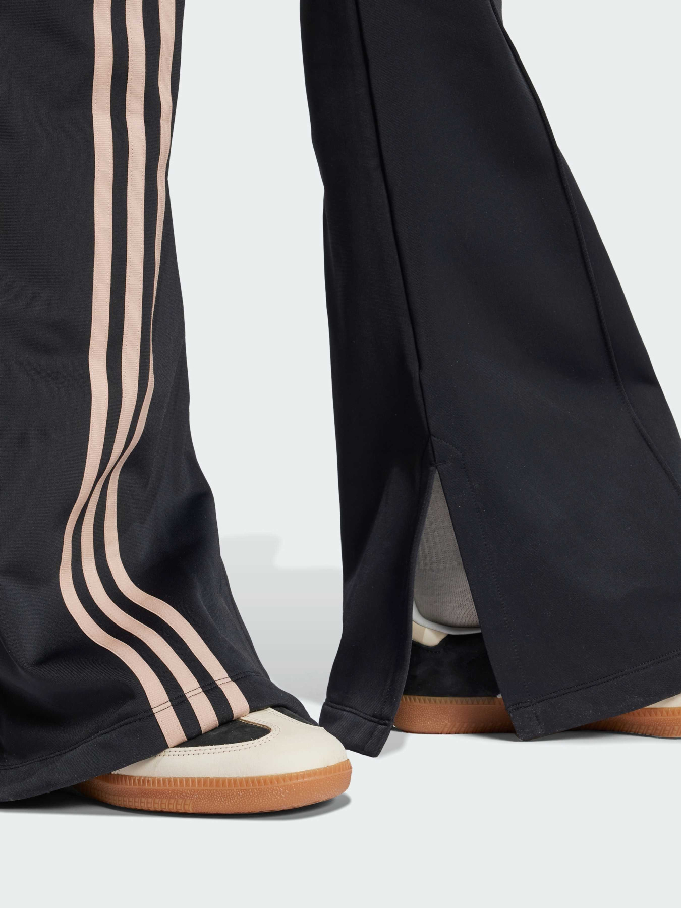 Штани палаццо Adidas 3 Stripes модель JJ0934 Фото