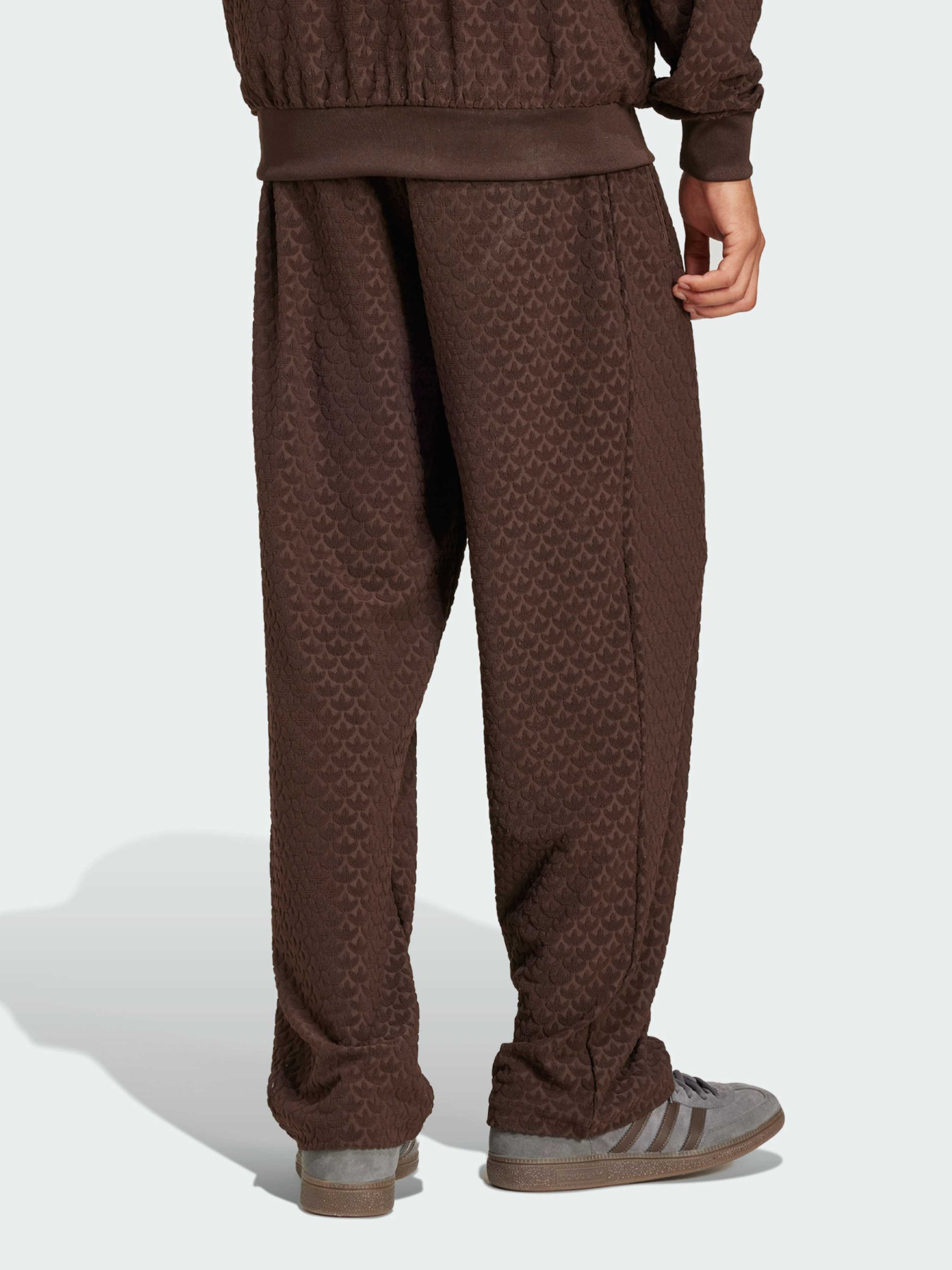 Повсякденні штани Adidas Graphics модель JP4428 Фото