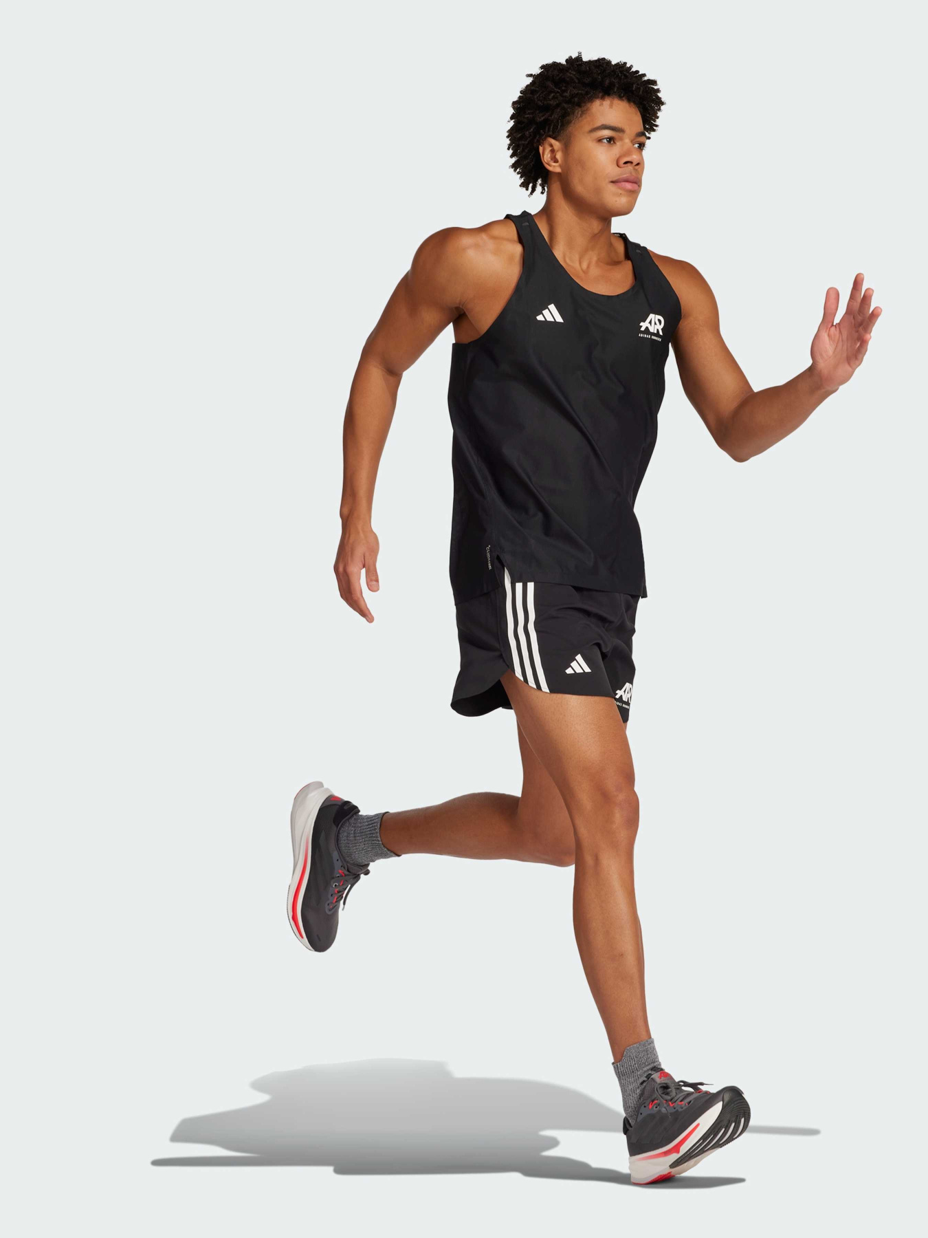 Шорты спортивные Adidas модель JC7371 Шорты спортивные Adidas модель JC7371 Фото