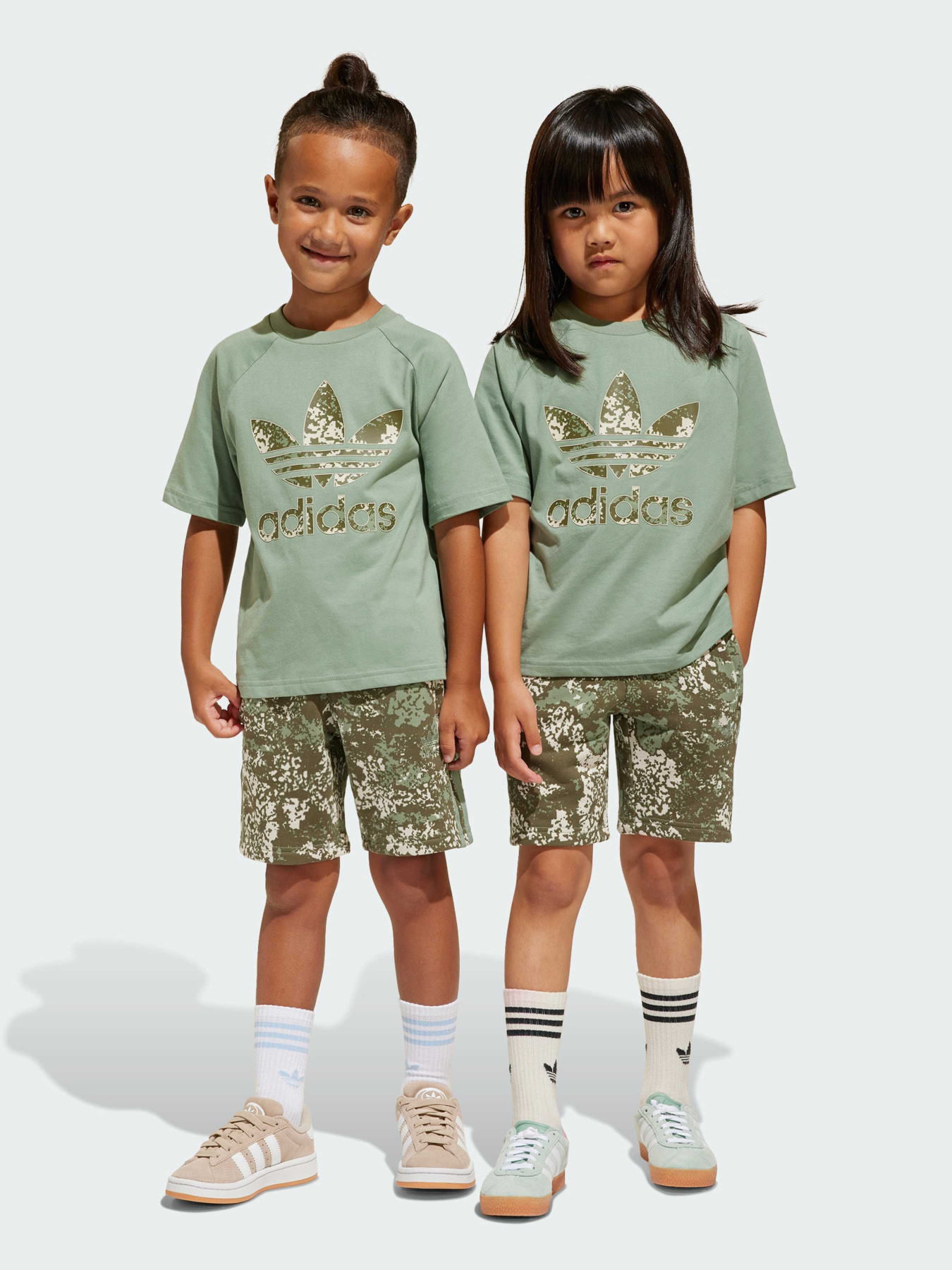 Спортивний комплект Adidas Graphics модель JJ0274 Фото