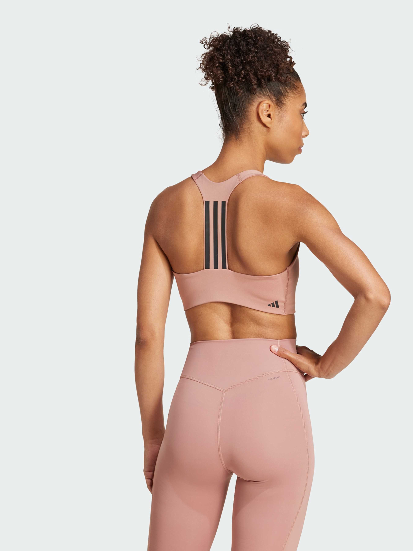 Топ спортивный Adidas 3 Stripes модель JI7989 Фото