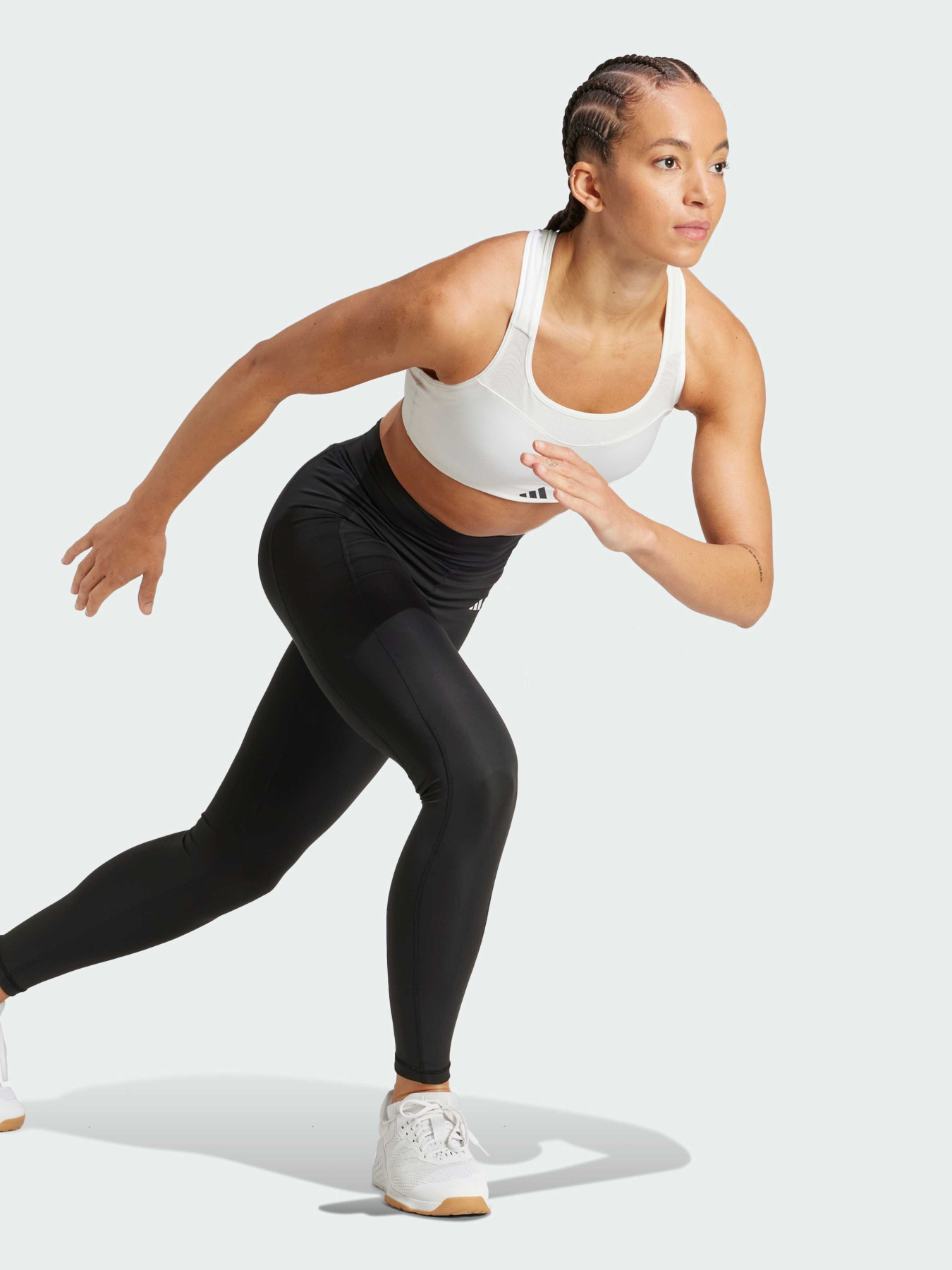 Топ спортивный Adidas модель JI8036 Фото