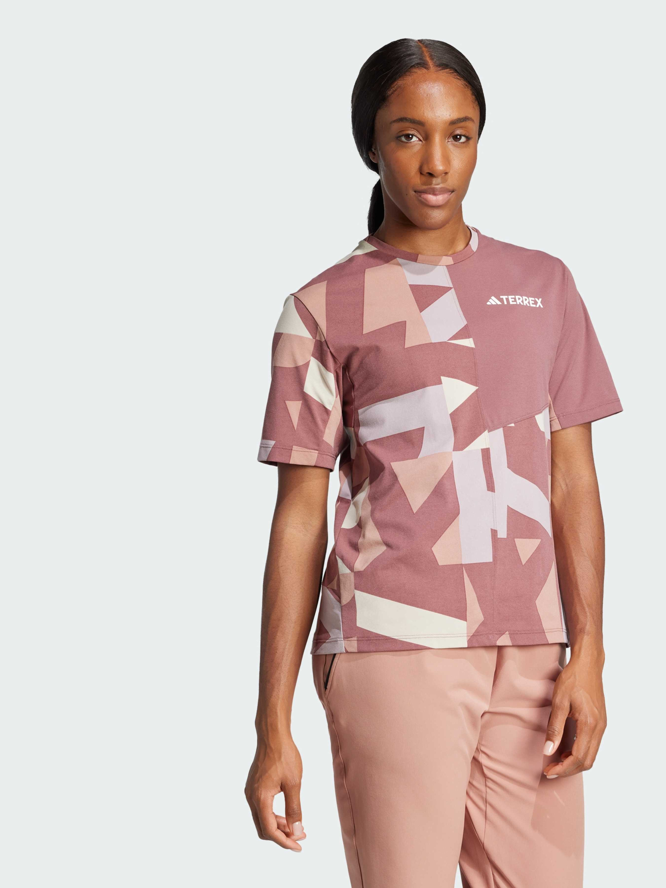 Футболка спортивная Adidas модель JF4187 Фото