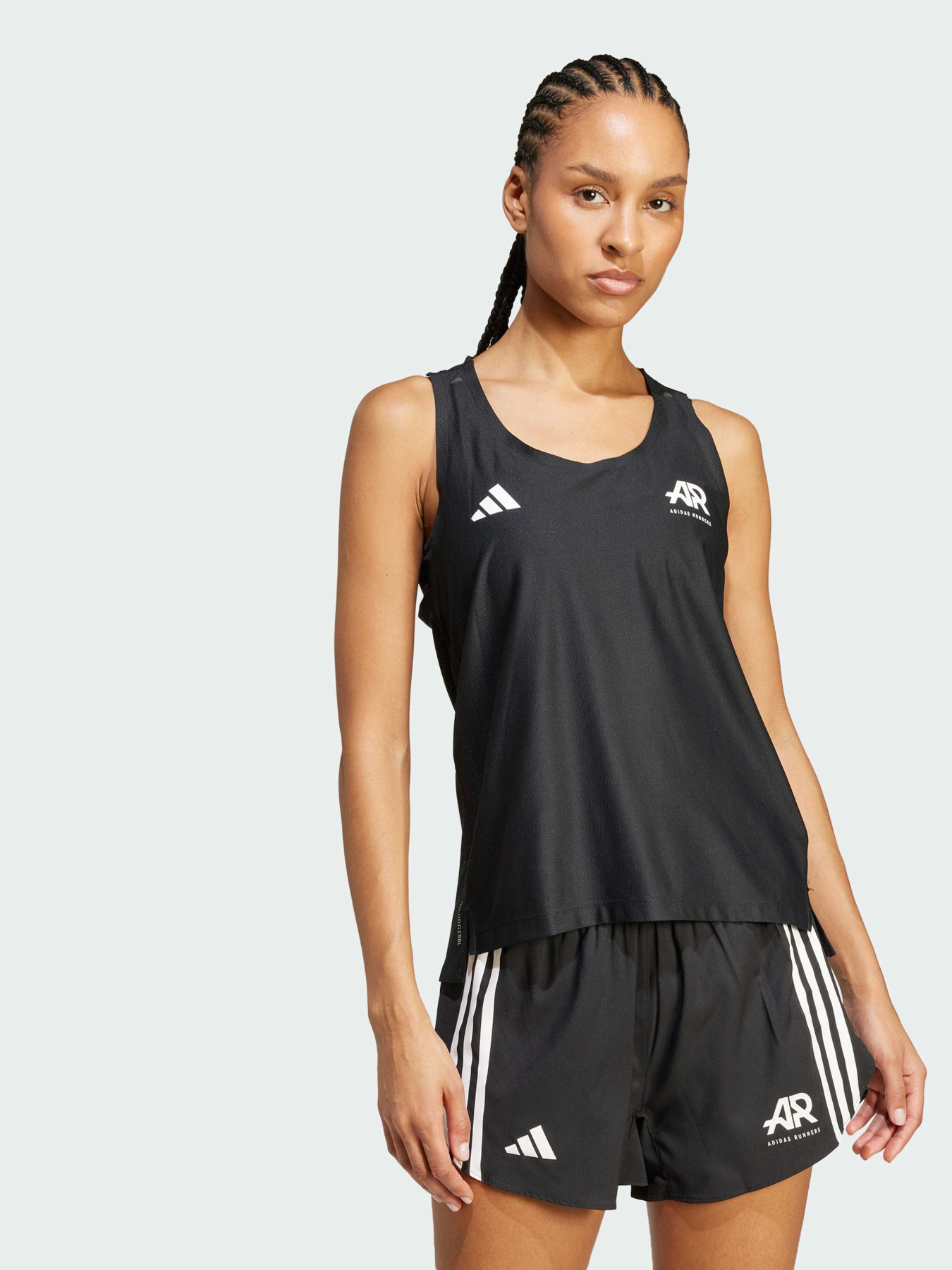 Спортивна майка Adidas модель JC7373 Фото