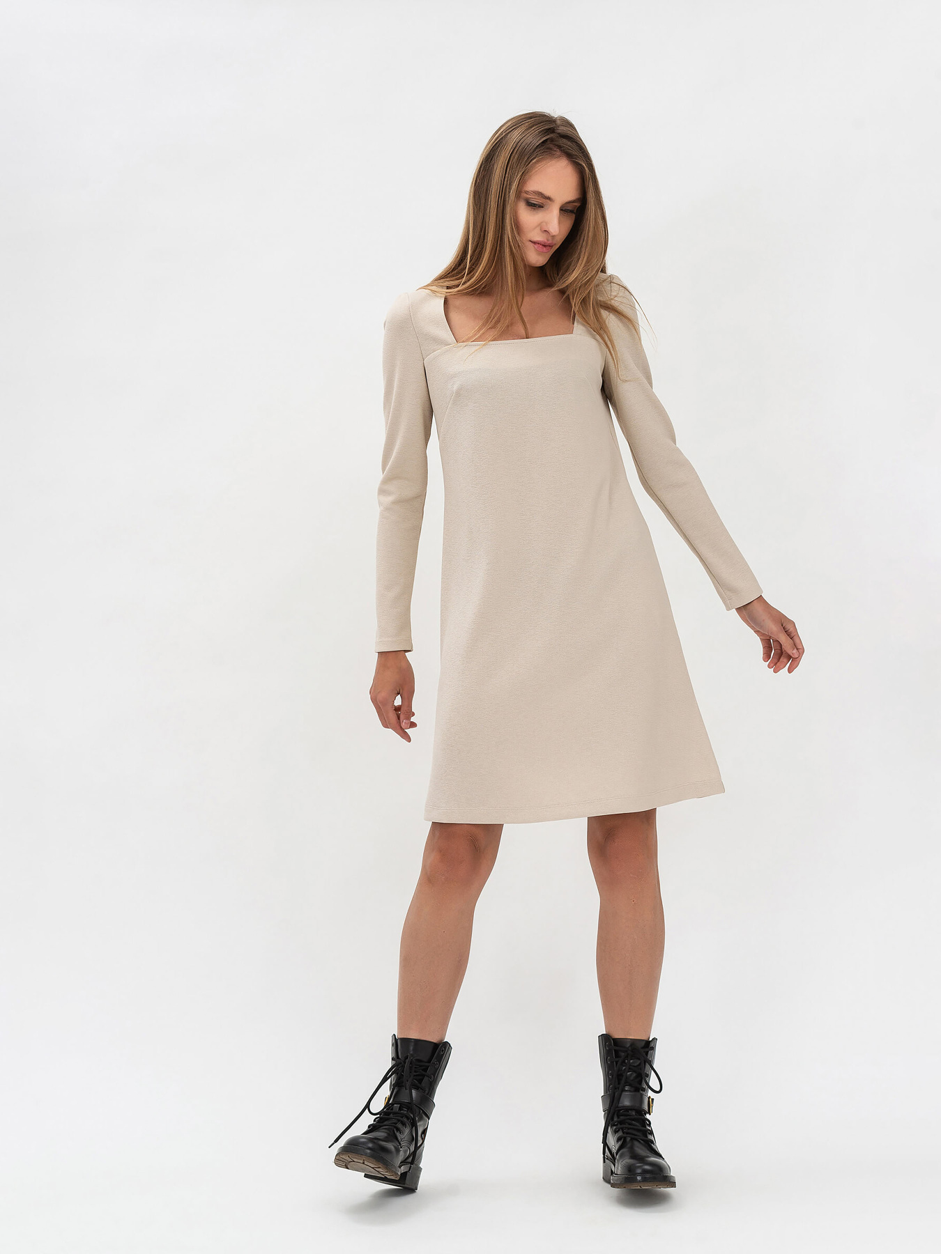 Платья Lesia модель BeigeLeomis6WMNSDRSSLS Фото