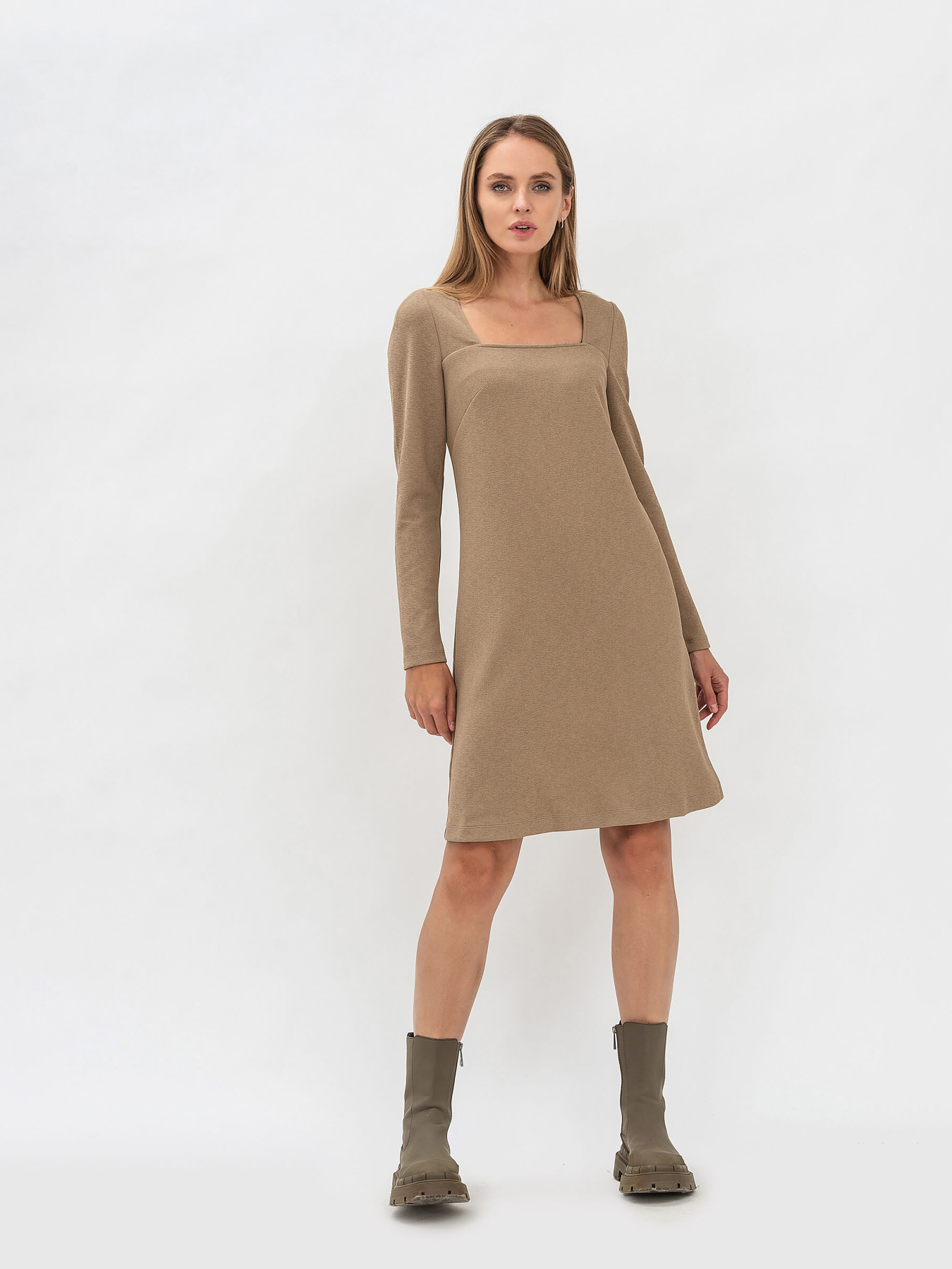 Платья Lesia модель BeigeLeomis61WMNSDRSSLS Фото