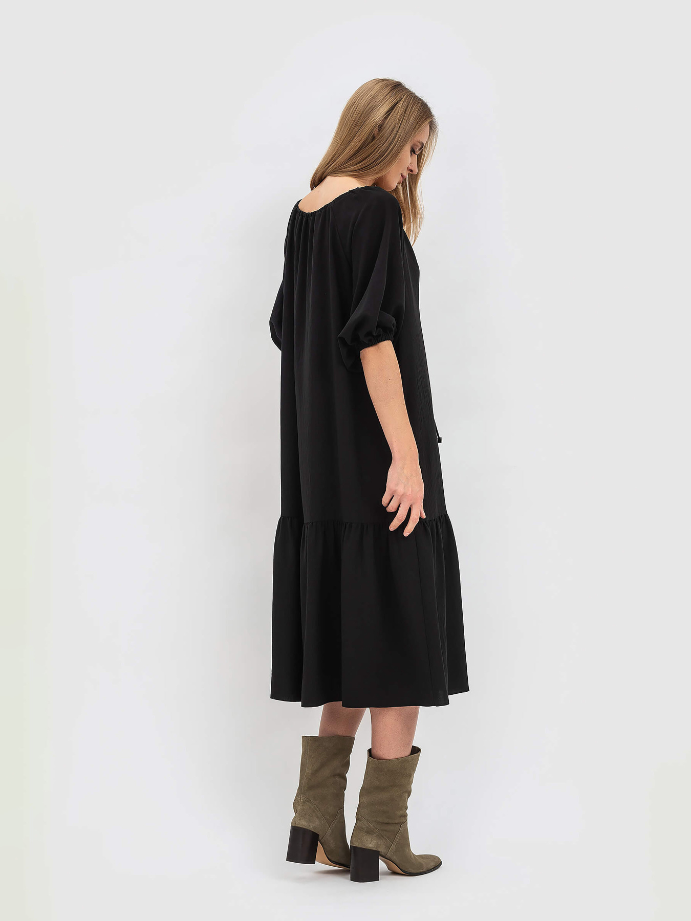 Сукні Lesia модель BlackBlenkoWMNSDRSSLS Фото