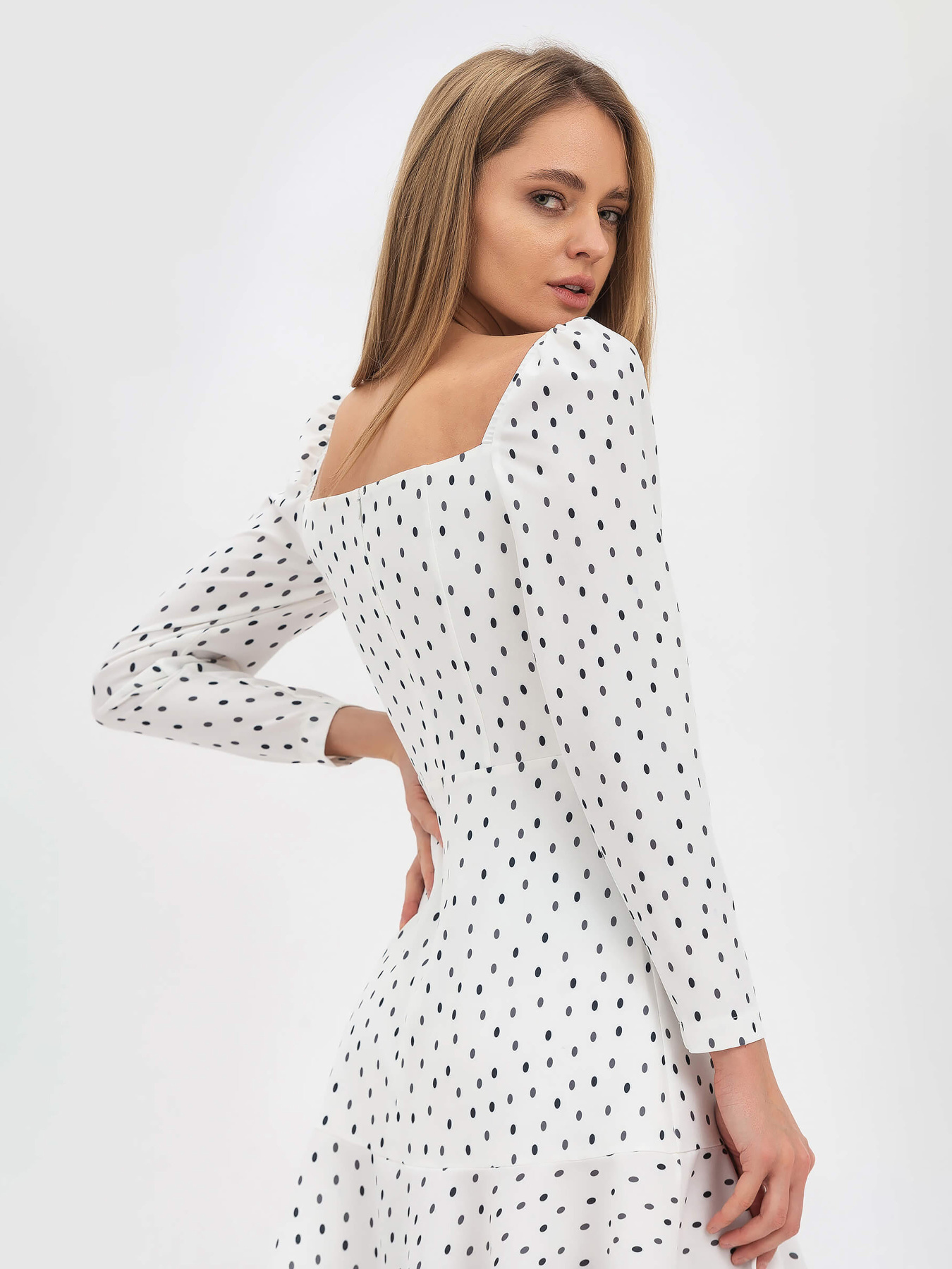 Сукні Lesia модель MilkDafniya01WMNSDRSSLS Сукні Lesia модель MilkDafniya01WMNSDRSSLS Фото