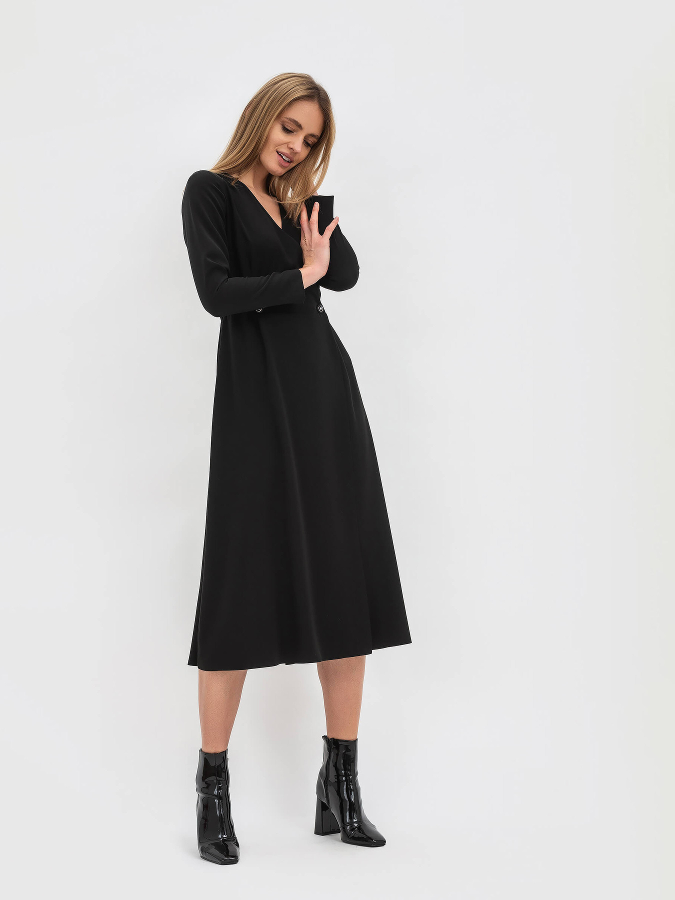 Платья Lesia модель Efimiya42BlackWMNSDRSSLS Фото