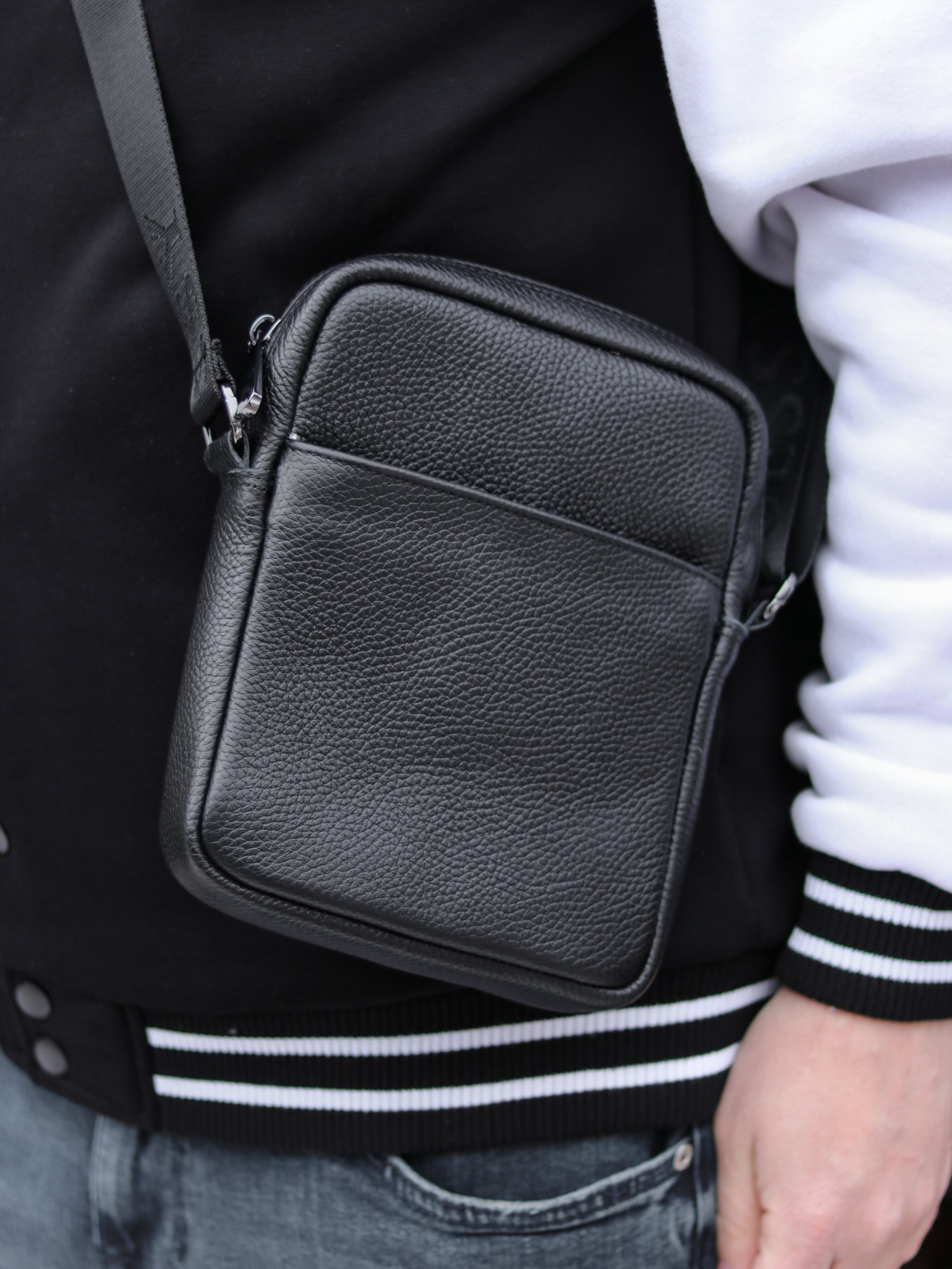 Мессенджер Legessy модель F_006 Фото