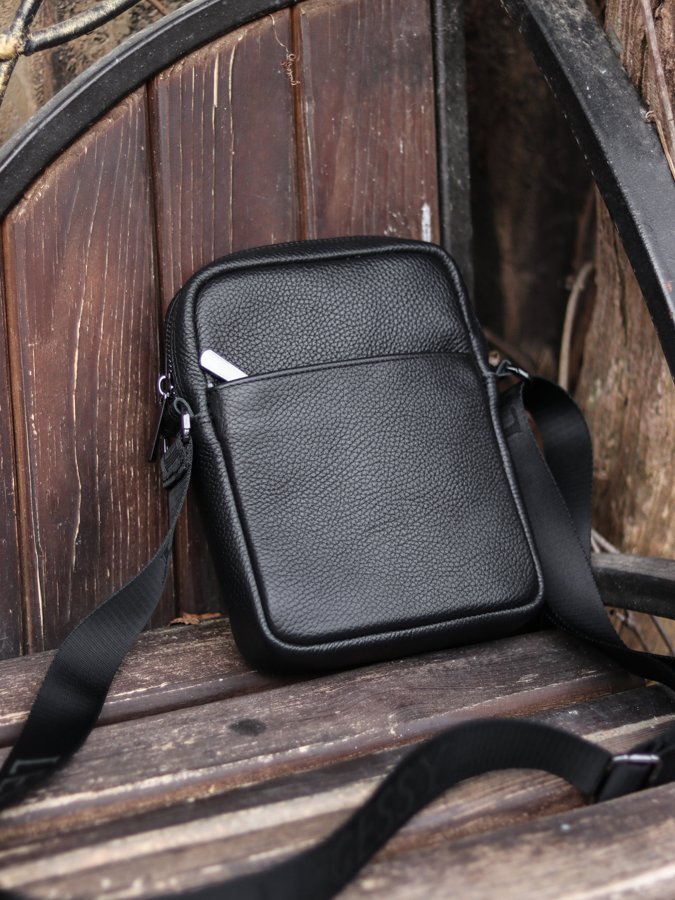 Мессенджер Legessy модель F_006 Фото