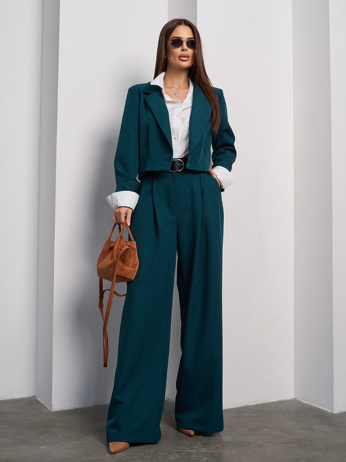 Деловой костюм ISSA Plus модель 14843_темно_зеленый Фото