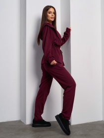 Повседневный костюм ISSA Plus модель 15049_темно_бордовый Повседневный костюм ISSA Plus модель 15049_темно_бордовый Фото