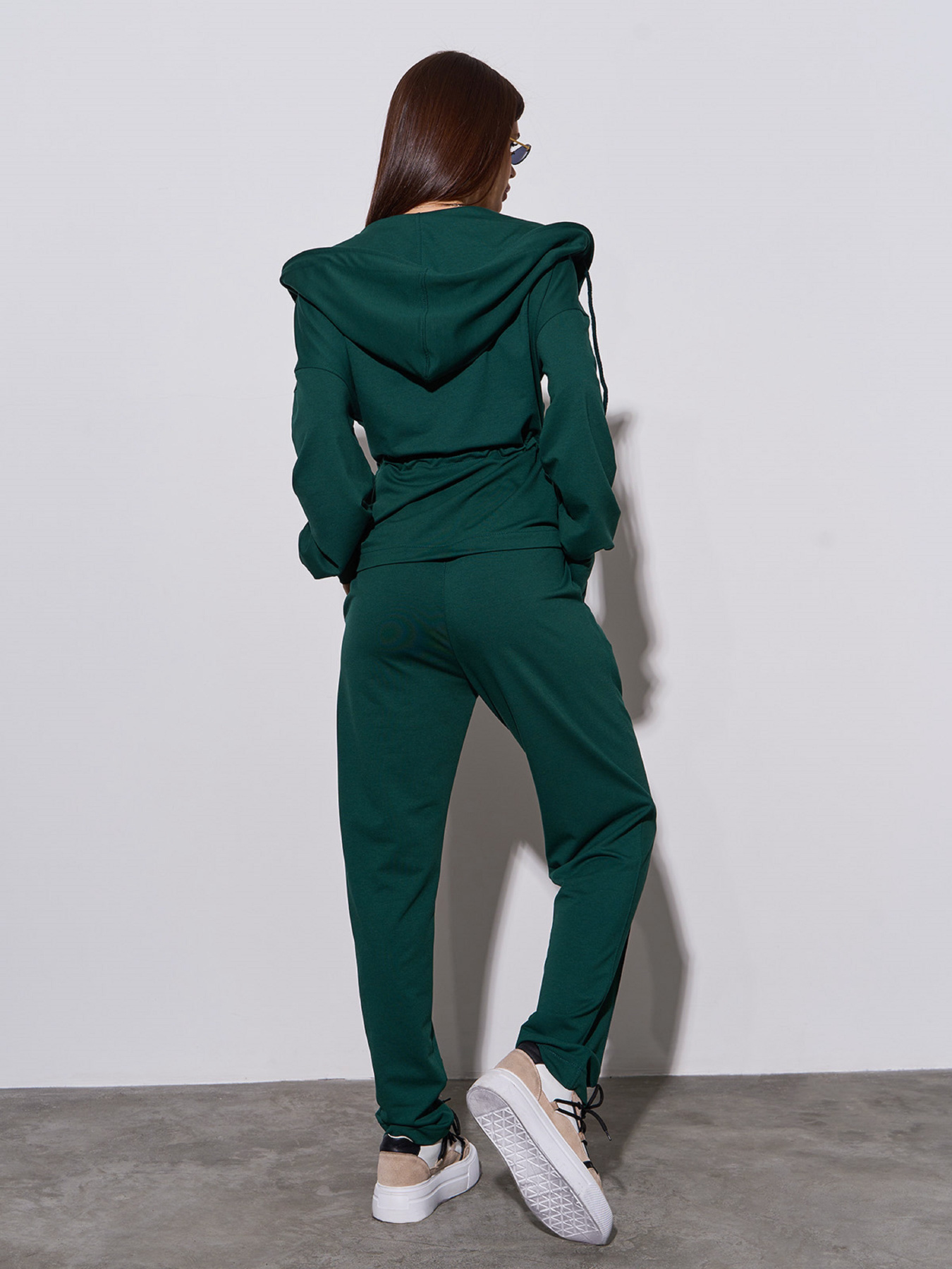 Повседневный костюм ISSA Plus модель 15049_темно_зеленый Повседневный костюм ISSA Plus модель 15049_темно_зеленый Фото