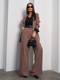 Деловой костюм ISSA Plus модель 15051_коричневый Фото