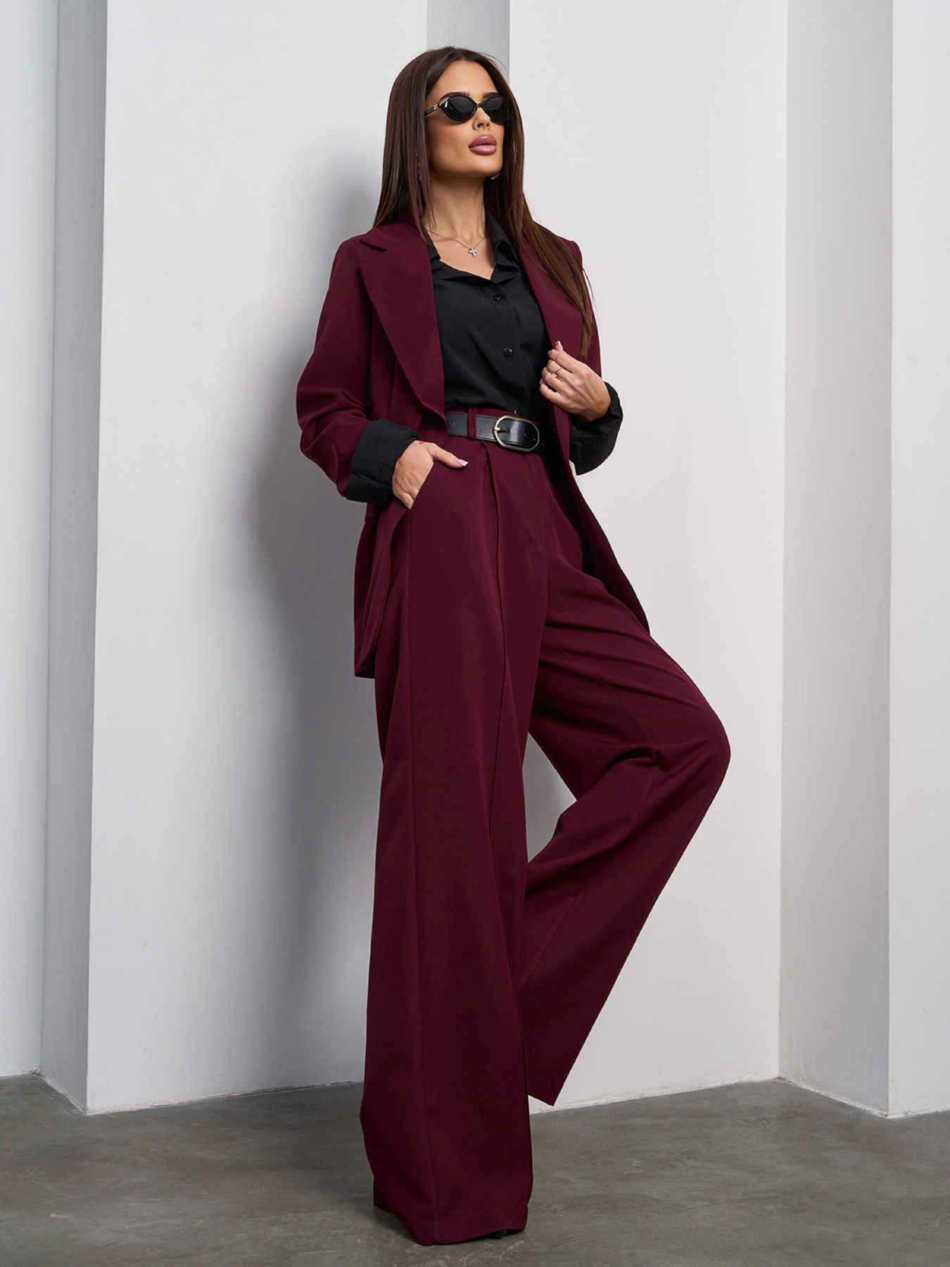 Діловий костюм ISSA Plus Модель 15051_темно_бордовый Фото