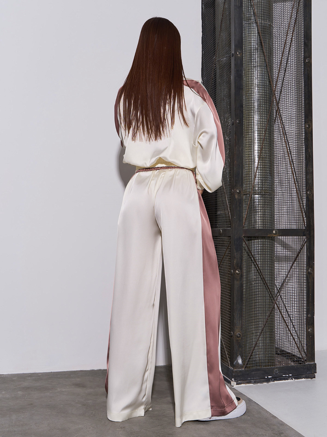 Костюм ISSA Plus модель 15054_молочный Фото