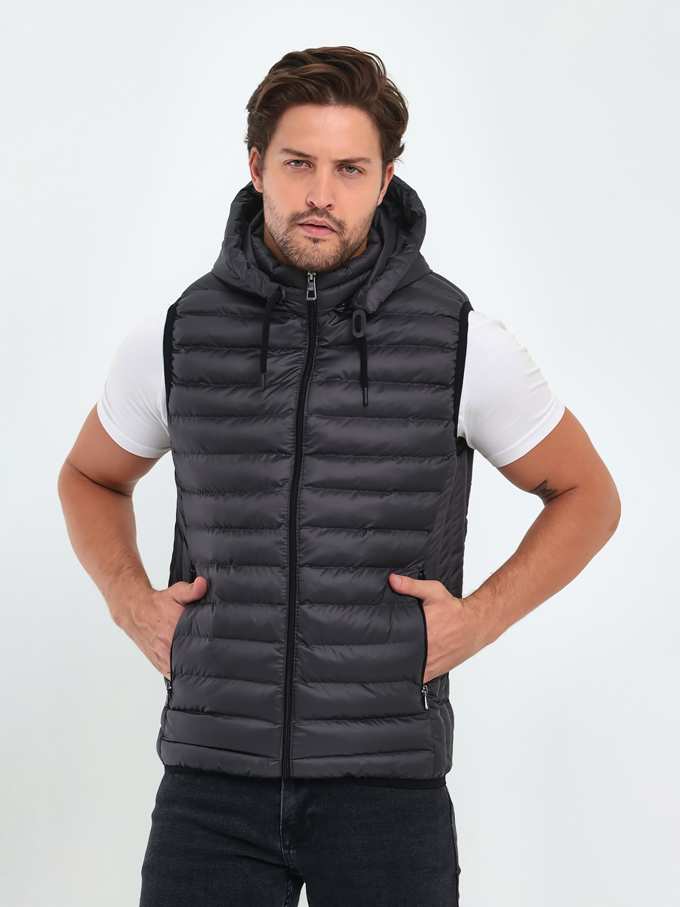 Утепленный жилет Trend Collection модель TC9927BlackZHLTDMMN Утепленный жилет Trend Collection модель TC9927BlackZHLTDMMN Фото