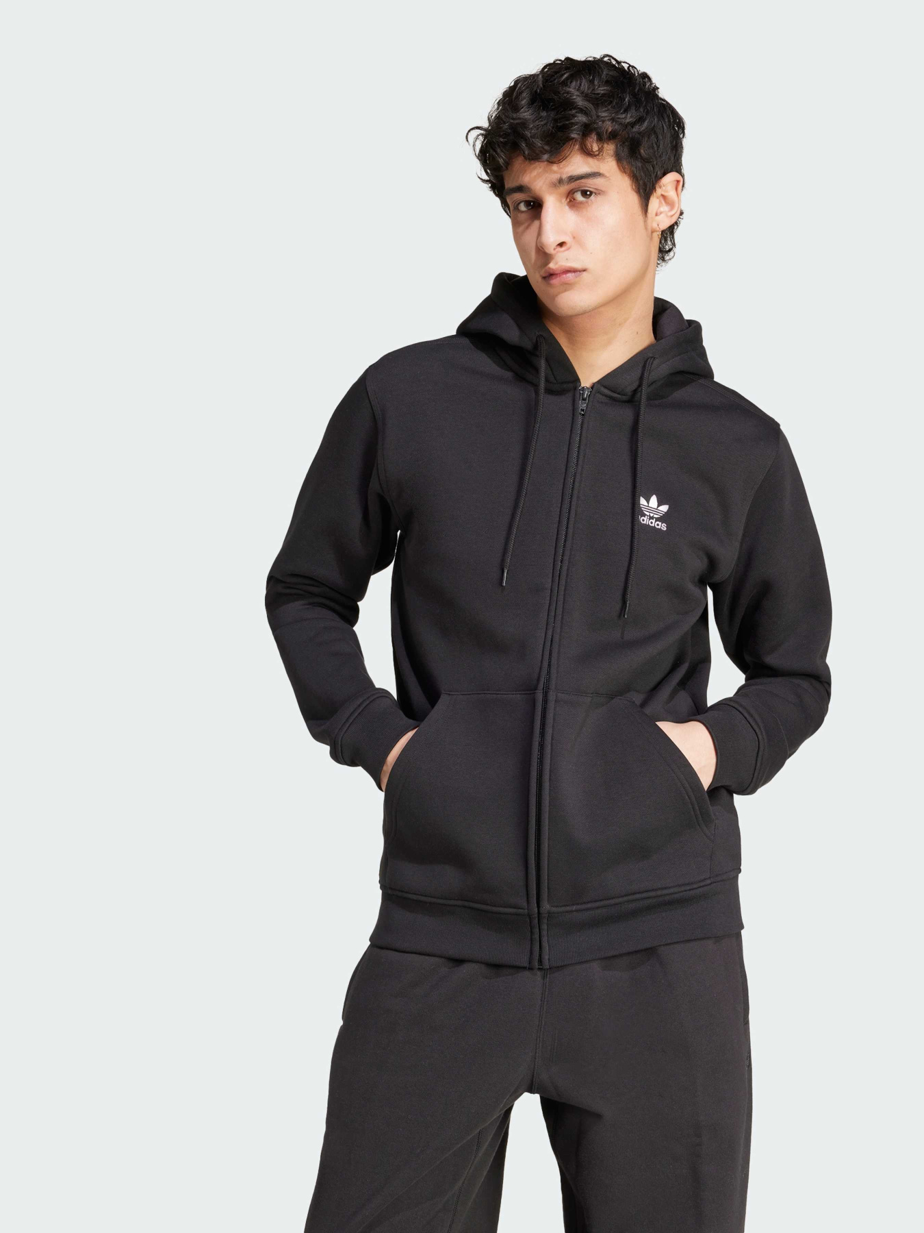 Кофта Adidas модель IW5791 Кофта Adidas модель IW5791 Фото