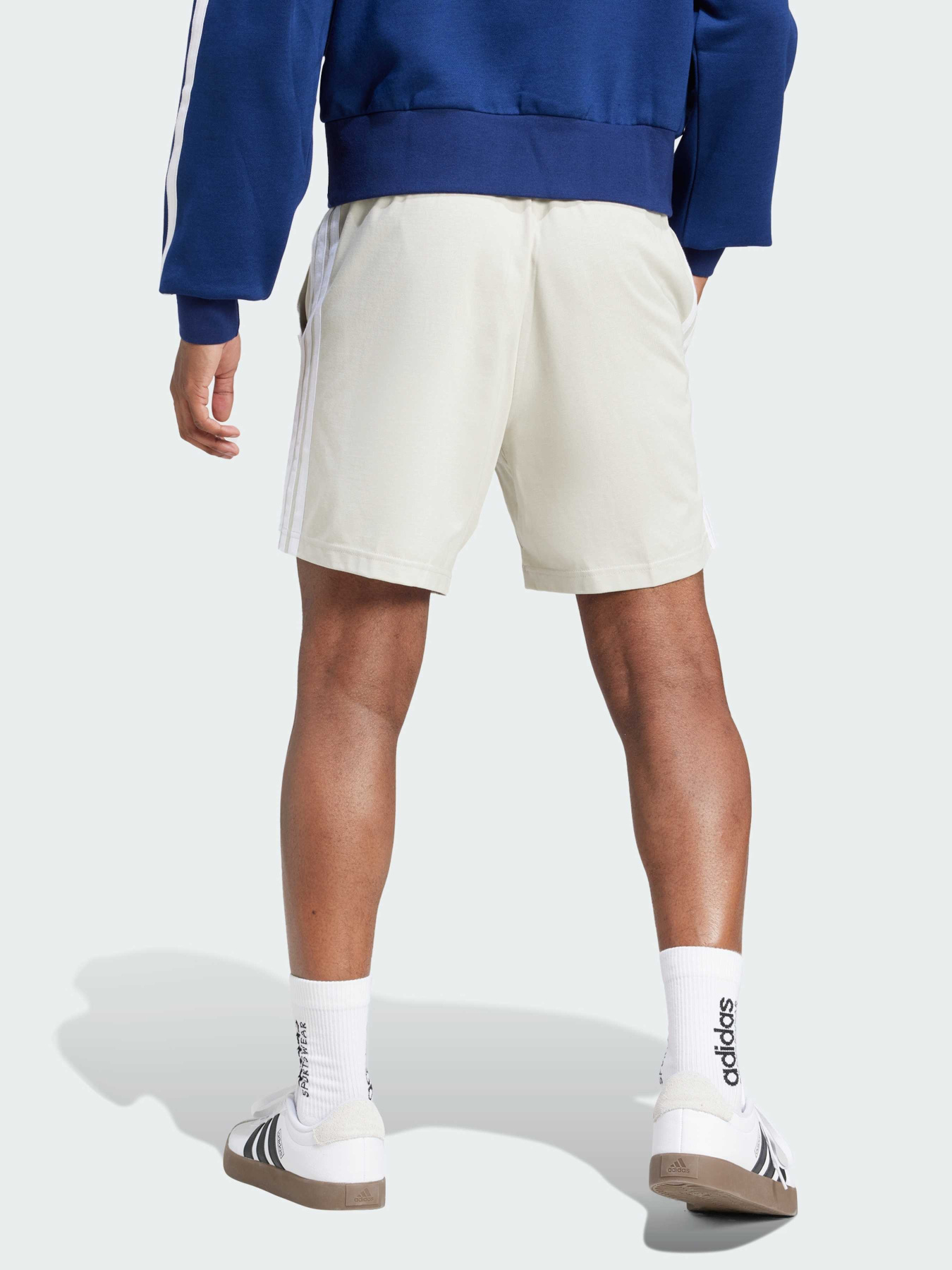 Повсякденні шорти Adidas модель JE6426 Фото