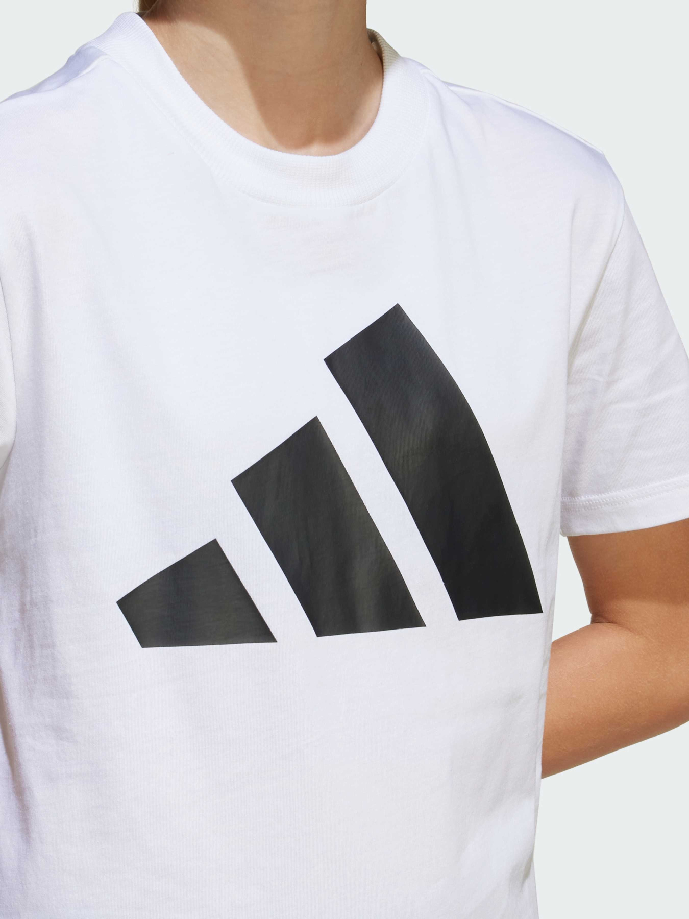 Спортивний костюм Adidas модель JC9715 Фото