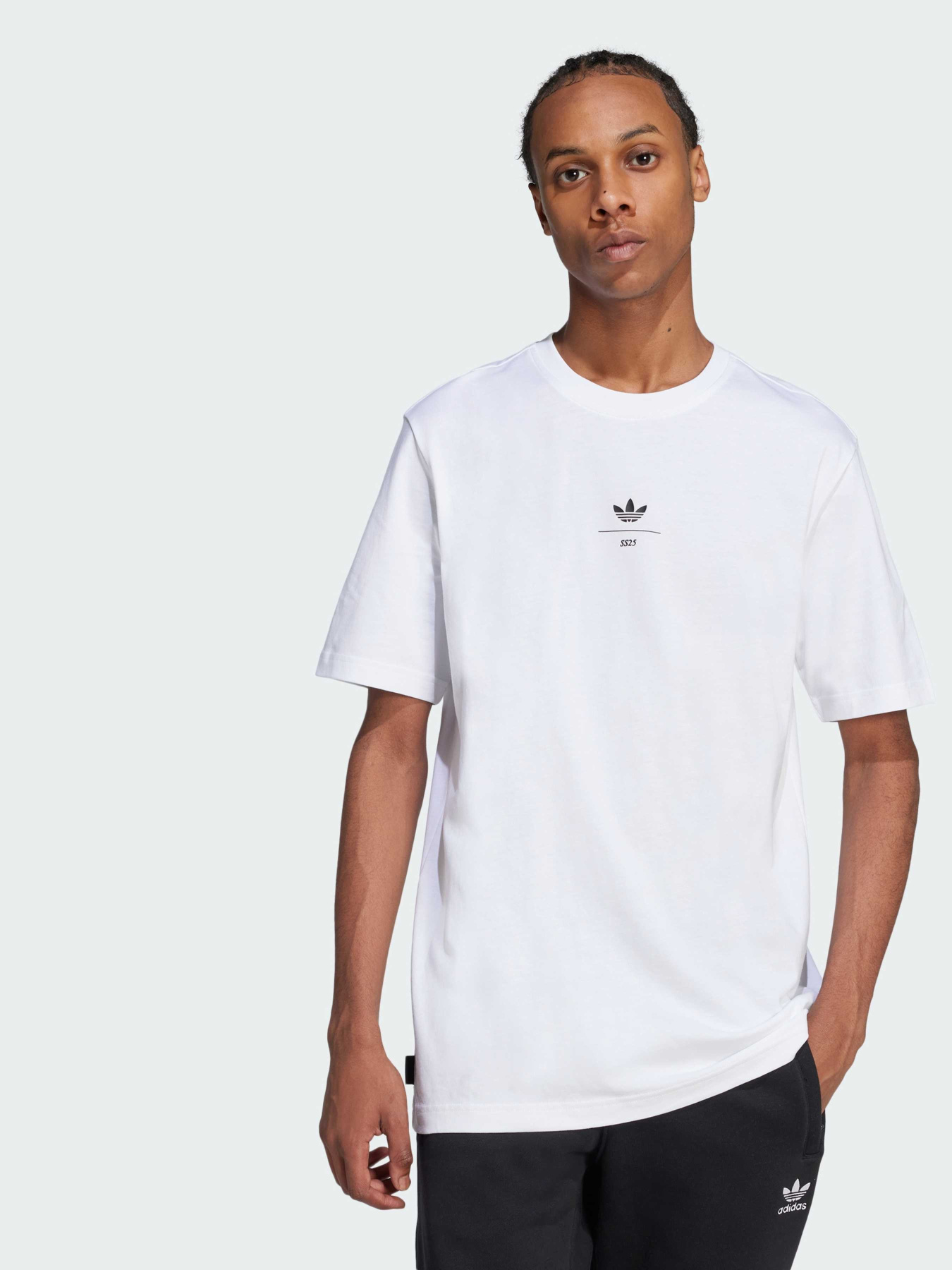 Футболка Adidas Graphics модель JP2677 Фото