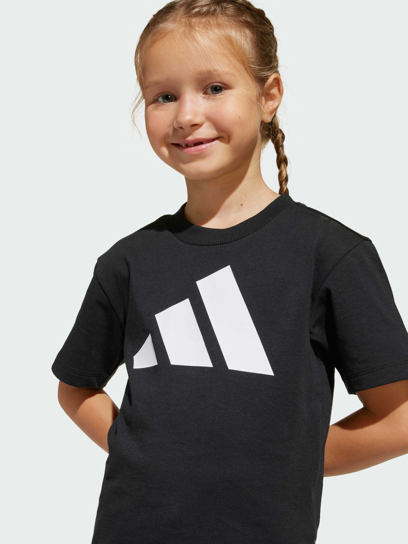 Футболка Adidas модель JE1379 Фото