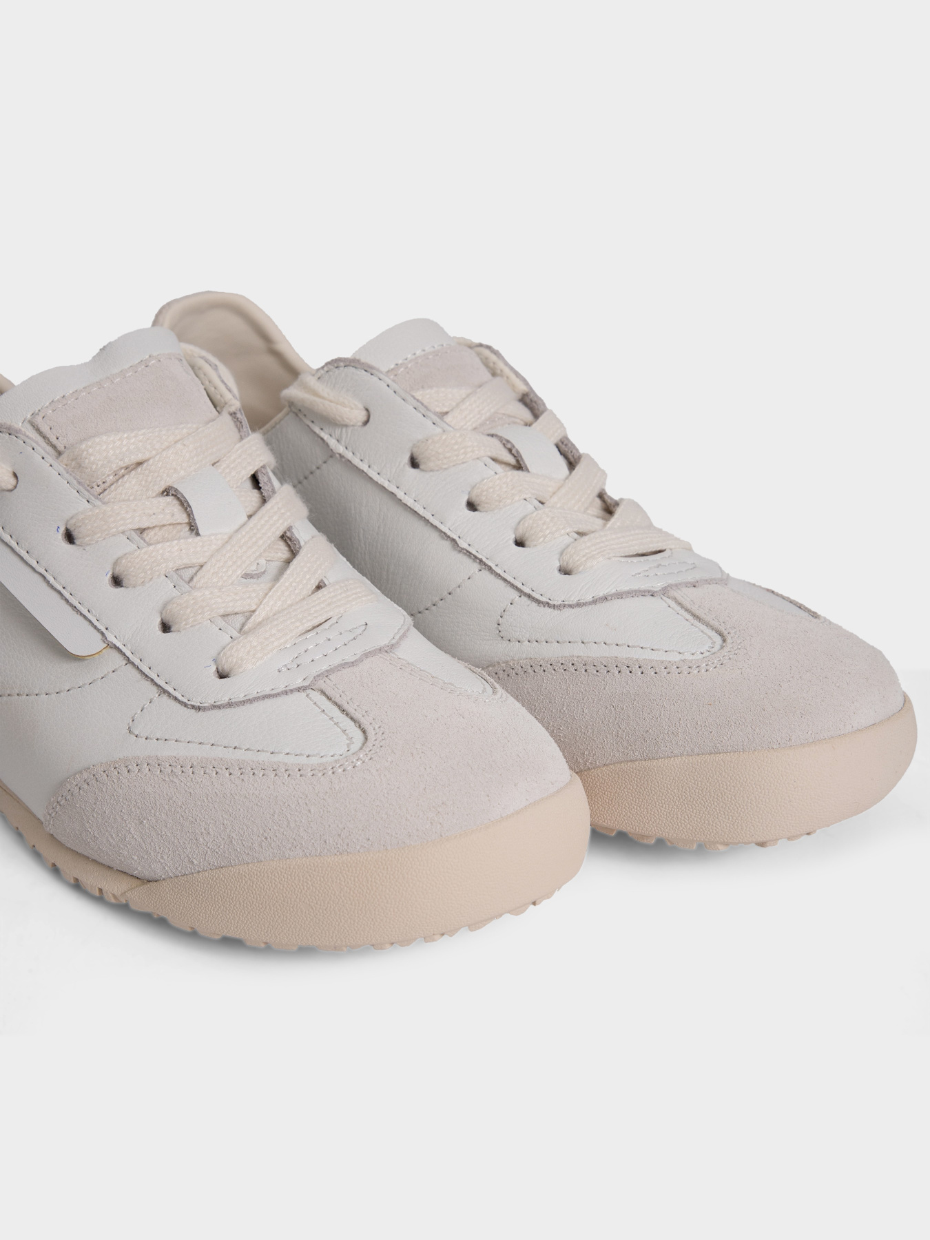 Кросівки URBAN TRACE модель UT235-1W Фото