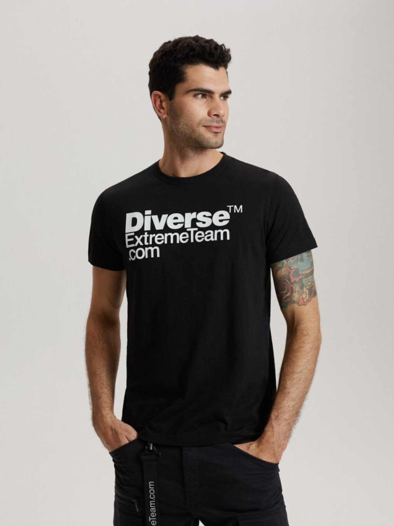 Футболка DIVERSE Dkr Logo 2 модель 10040706 Фото