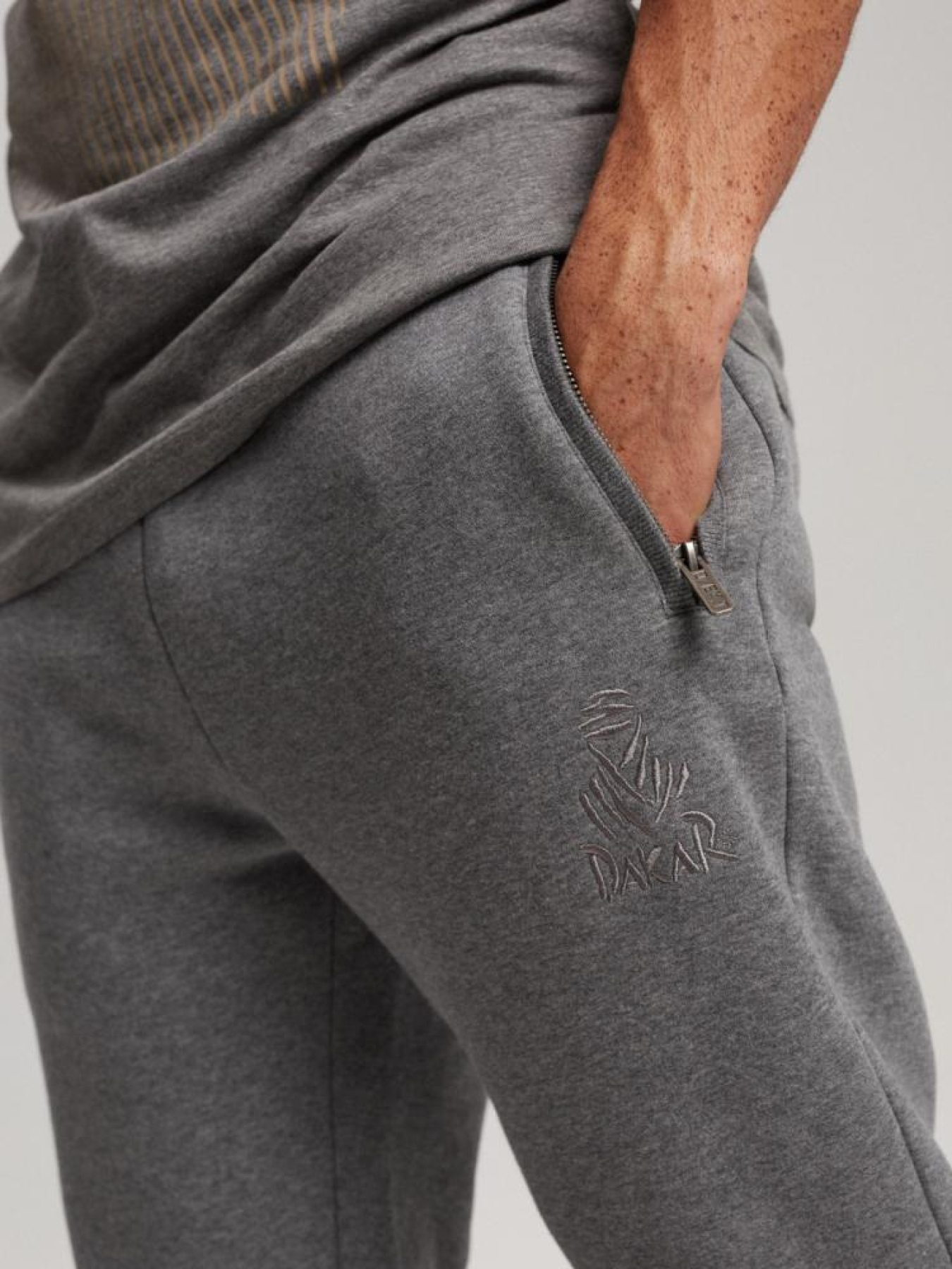 Штаны спортивные DIVERSE Dkr Dsrt J1 модель 10040756 Штаны спортивные DIVERSE Dkr Dsrt J1 модель 10040756 Фото