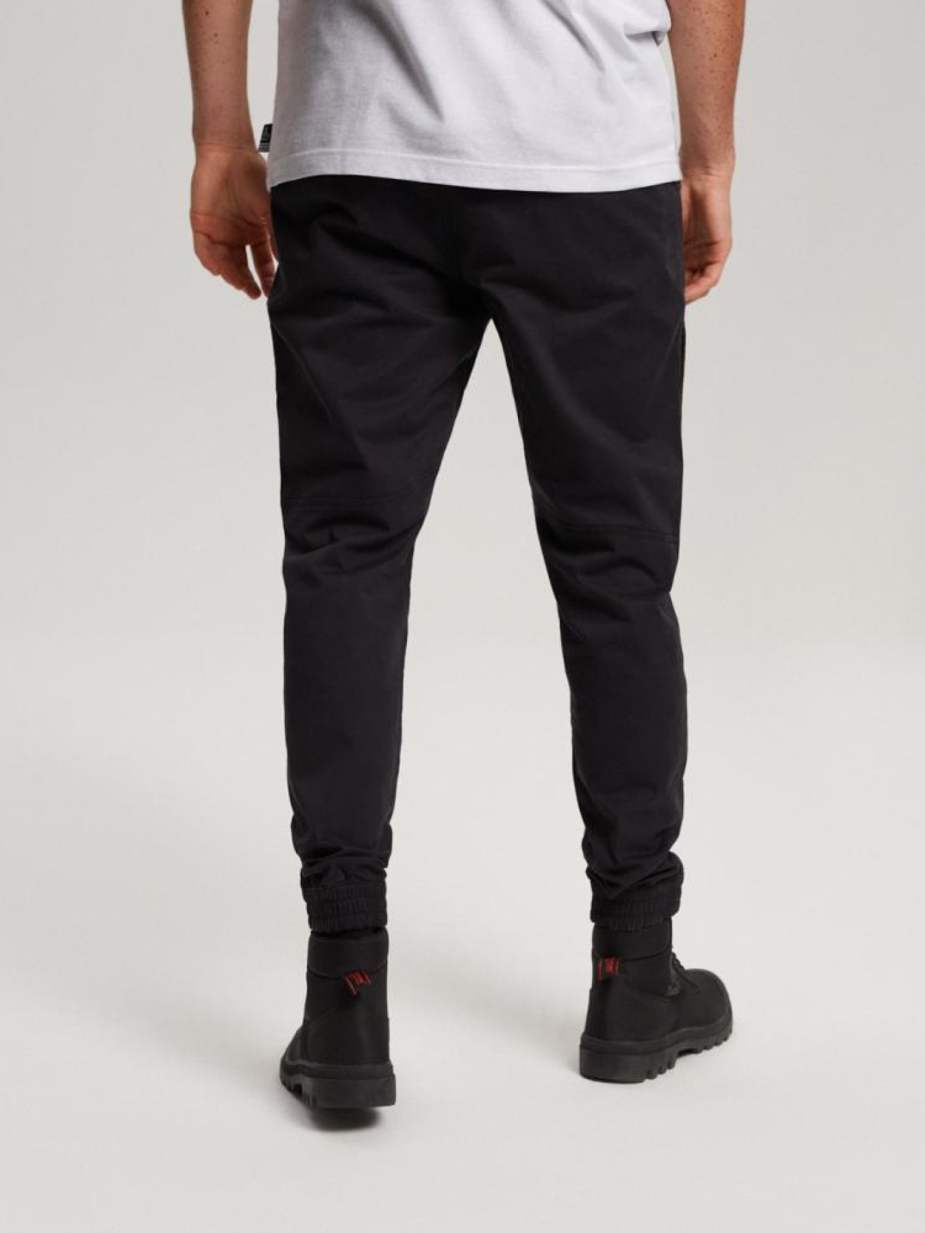 Джогери DIVERSE Dkr Jogg модель 10040912 Фото