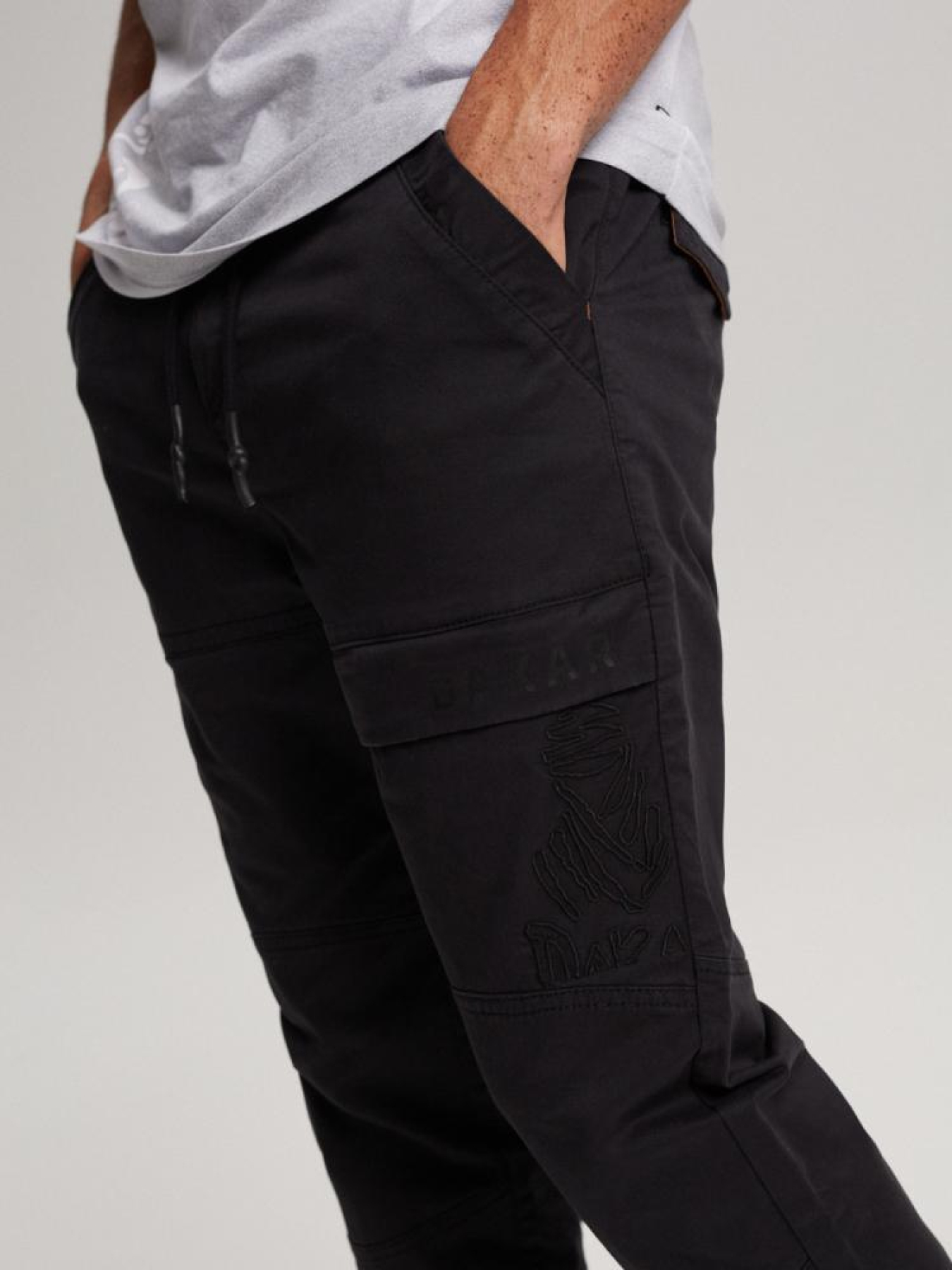 Джогери DIVERSE Dkr Jogg модель 10040912 Фото