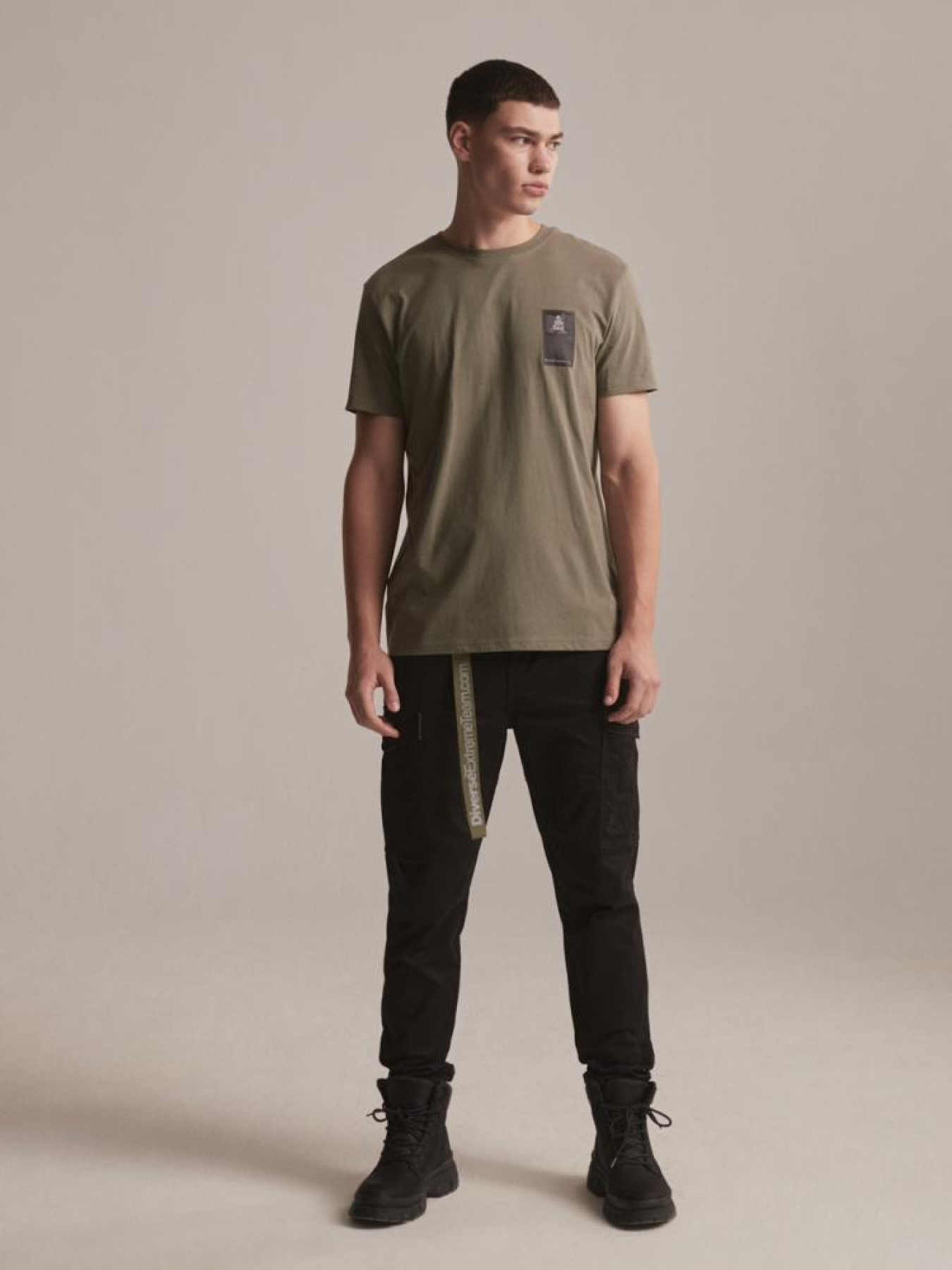 Футболка DIVERSE Dkr Patch модель 10043321 Фото