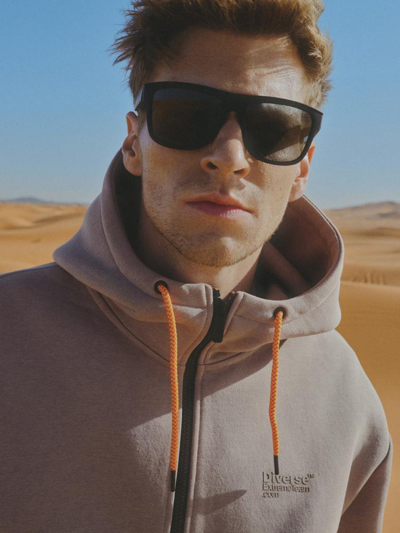 Кофта спортивна DIVERSE Dkr Zip H24 модель 10045650 Фото