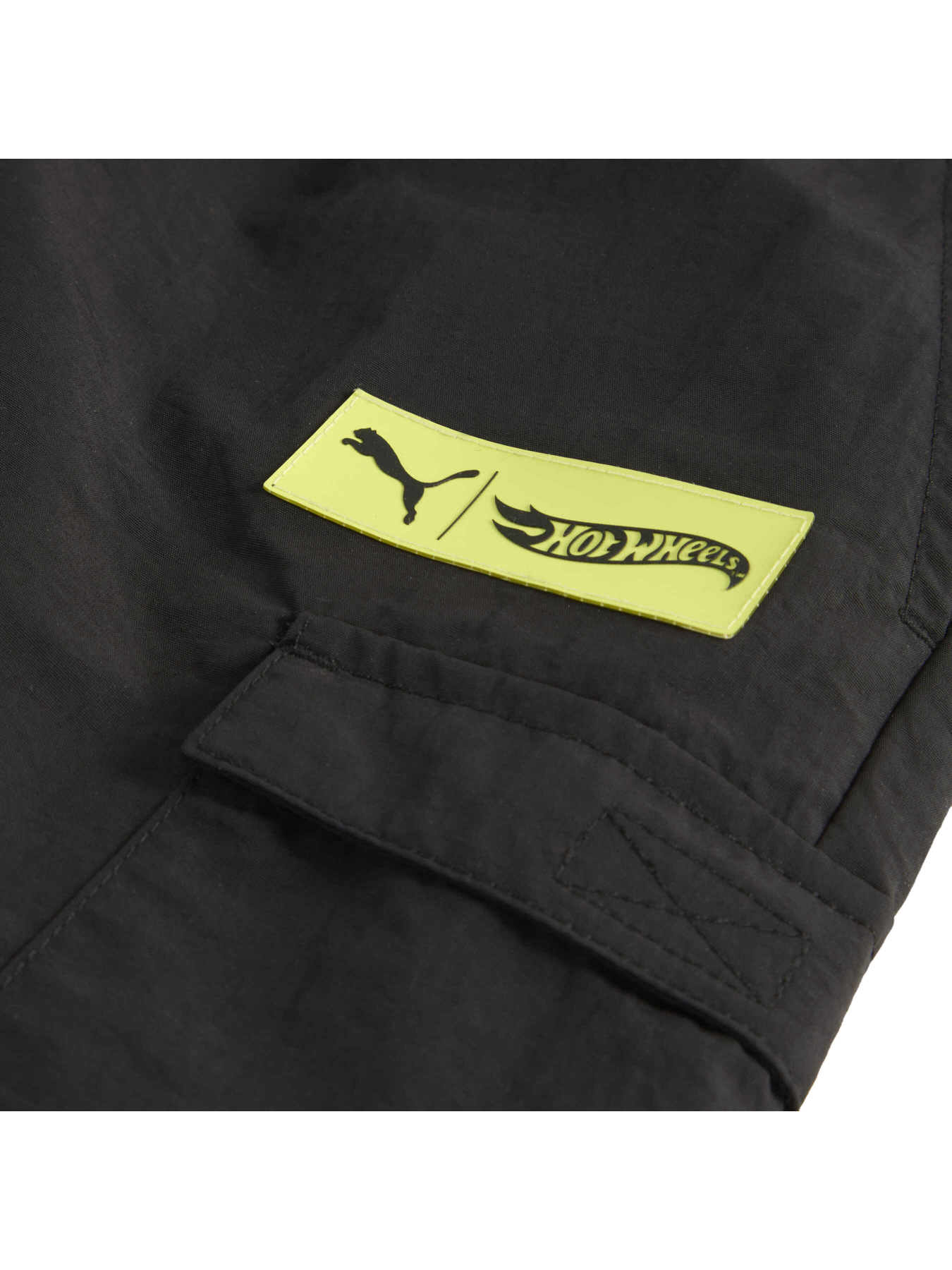 Спортивні шорти PUMA x Hot Wheels Shorts модель 630076 Фото