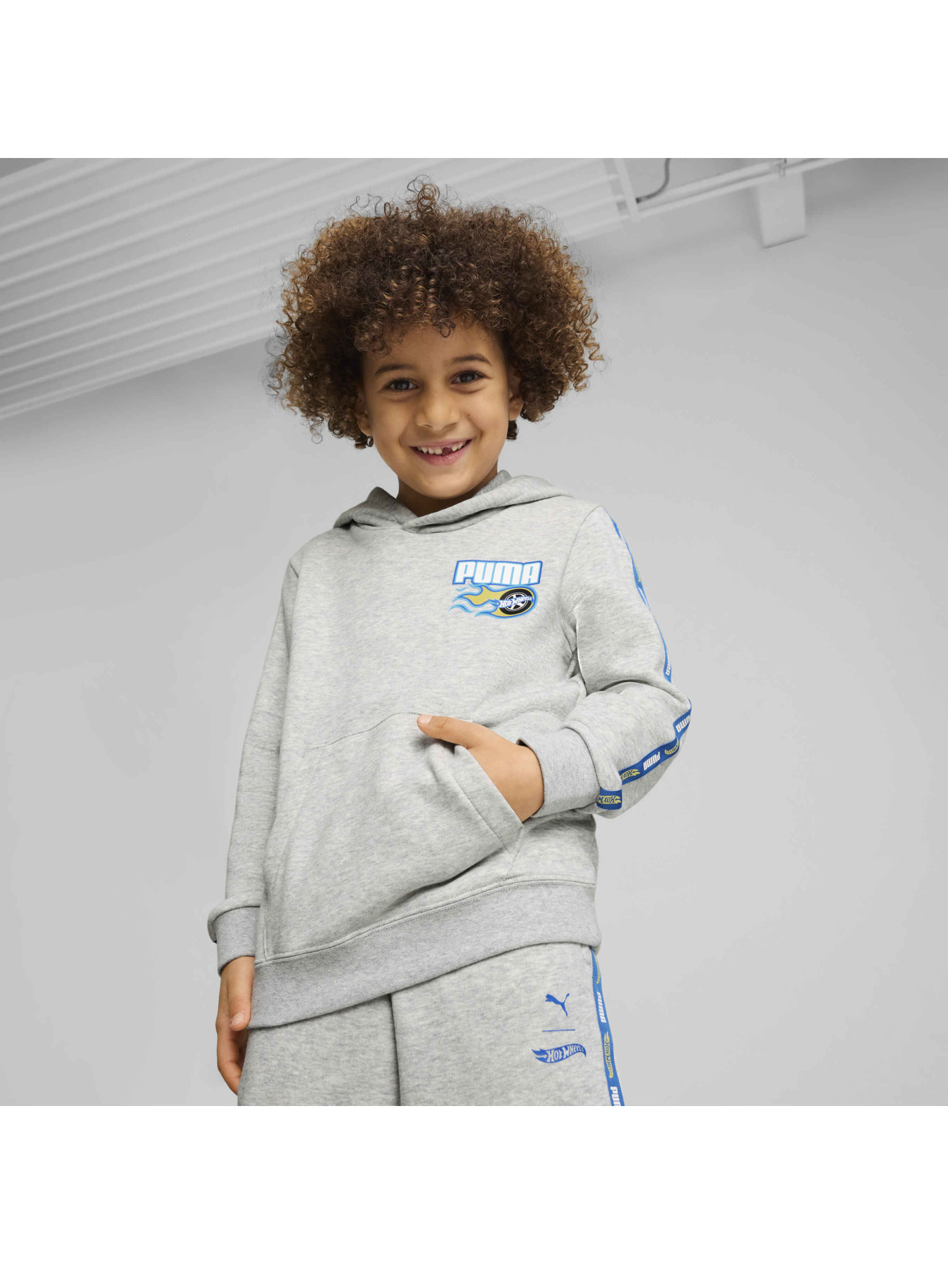 Худи PUMA x Hot Wheels Hoodie модель 630071 Фото
