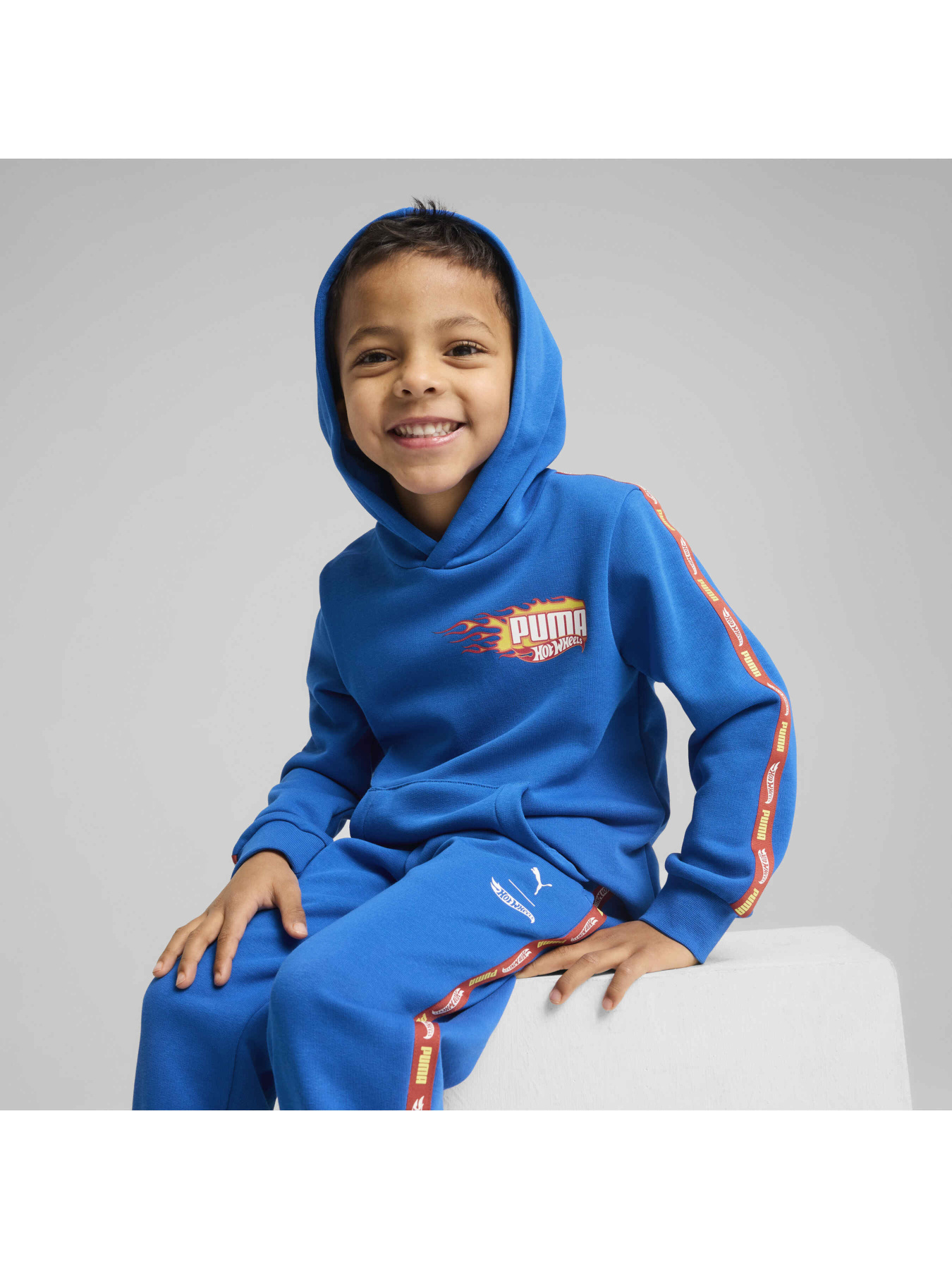 Худи PUMA x Hot Wheels Hoodie модель 630071 Фото