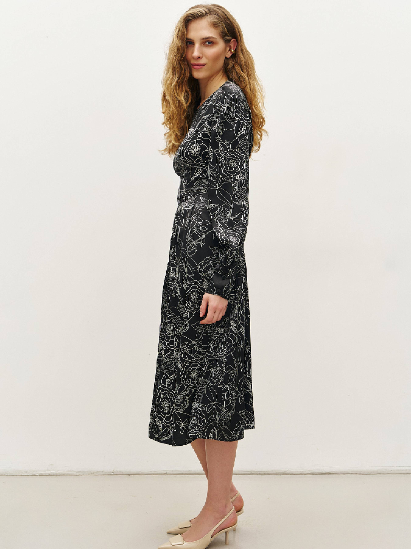 Платье миди RicaMare модель RM4240-1-25VC Платье миди RicaMare модель RM4240-1-25VC Фото