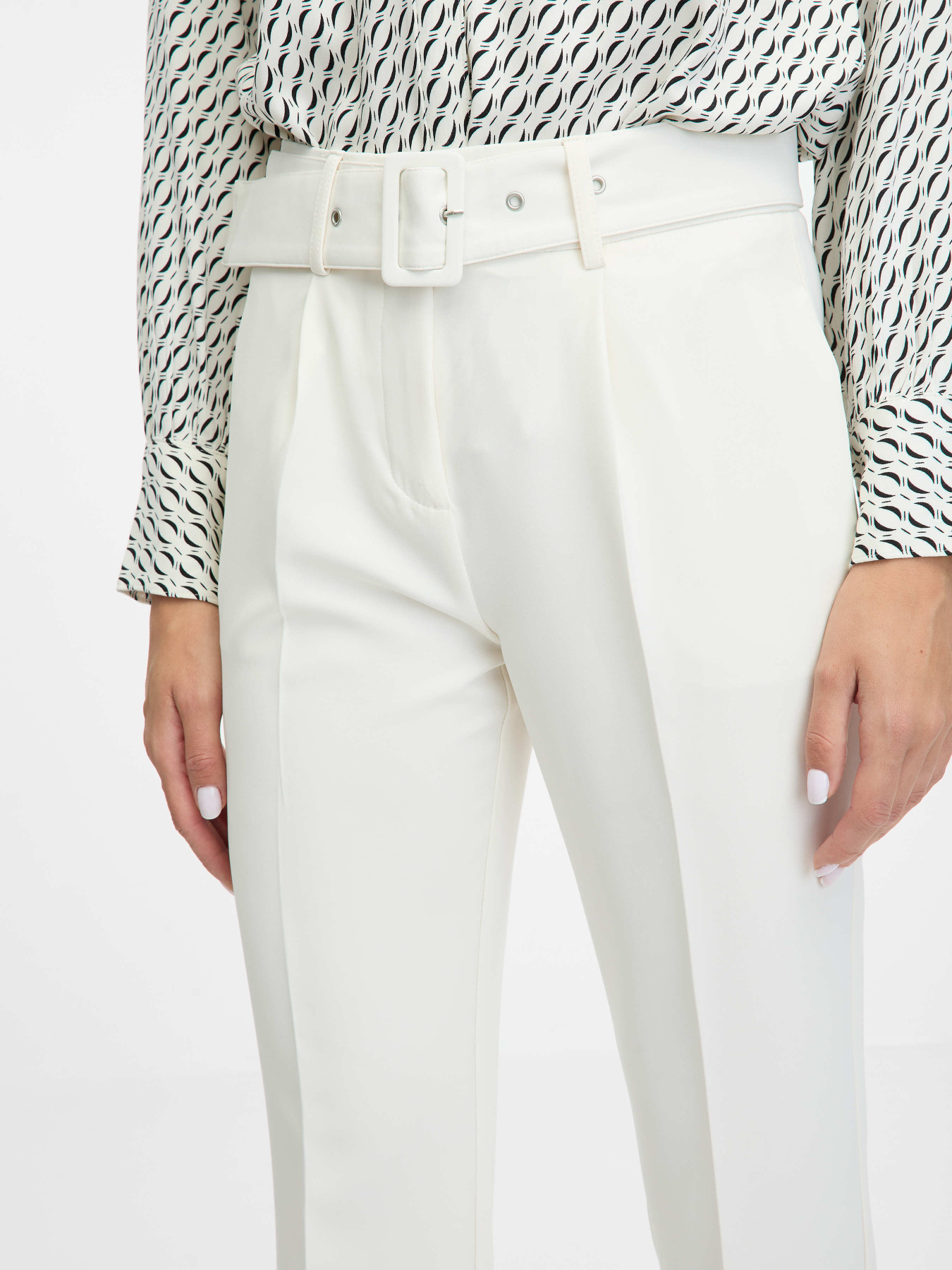 Повседневные штаны Orsay модель 1000774-044000 Фото