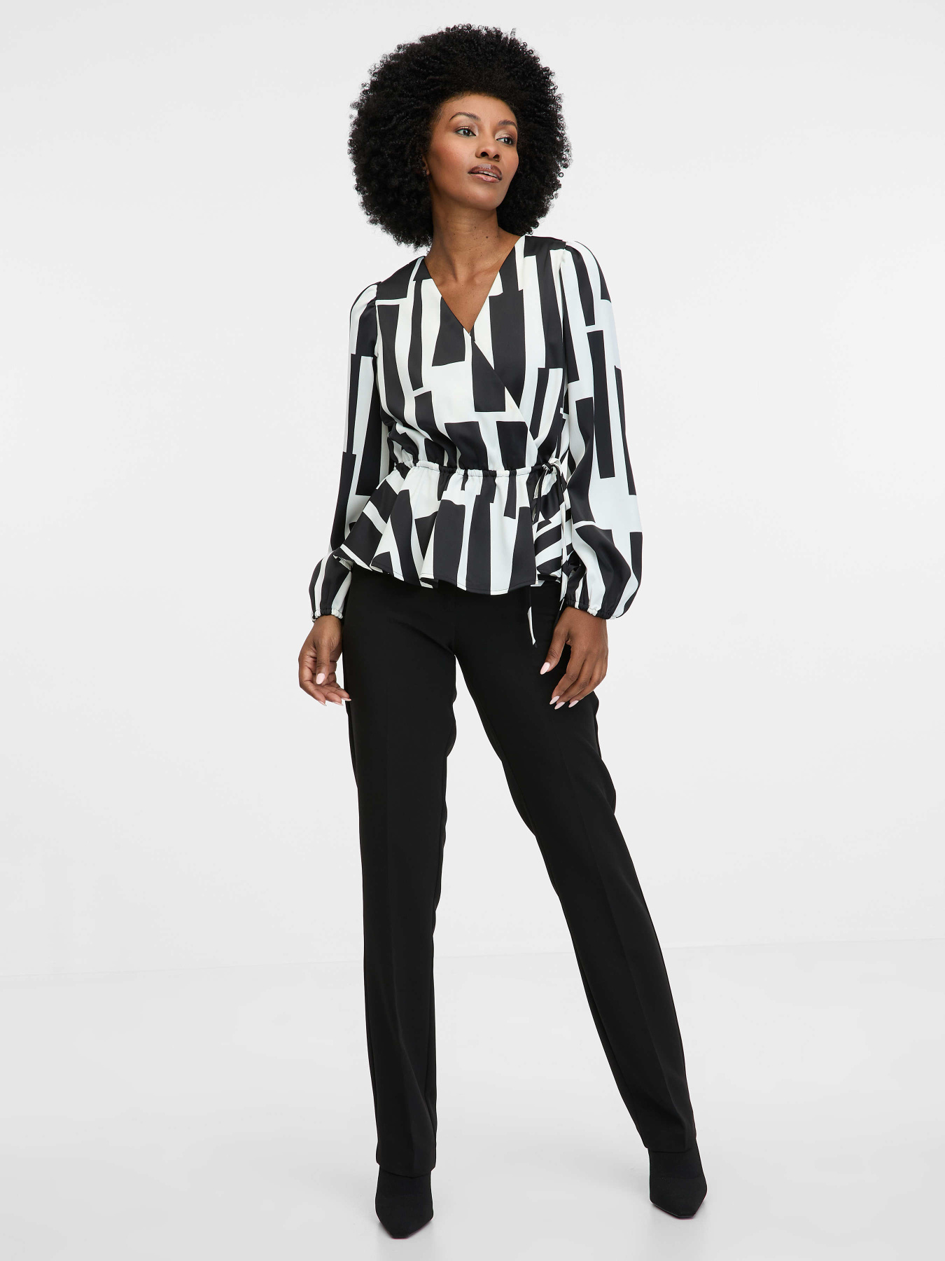 Блуза Orsay модель 1000945-660000 Фото