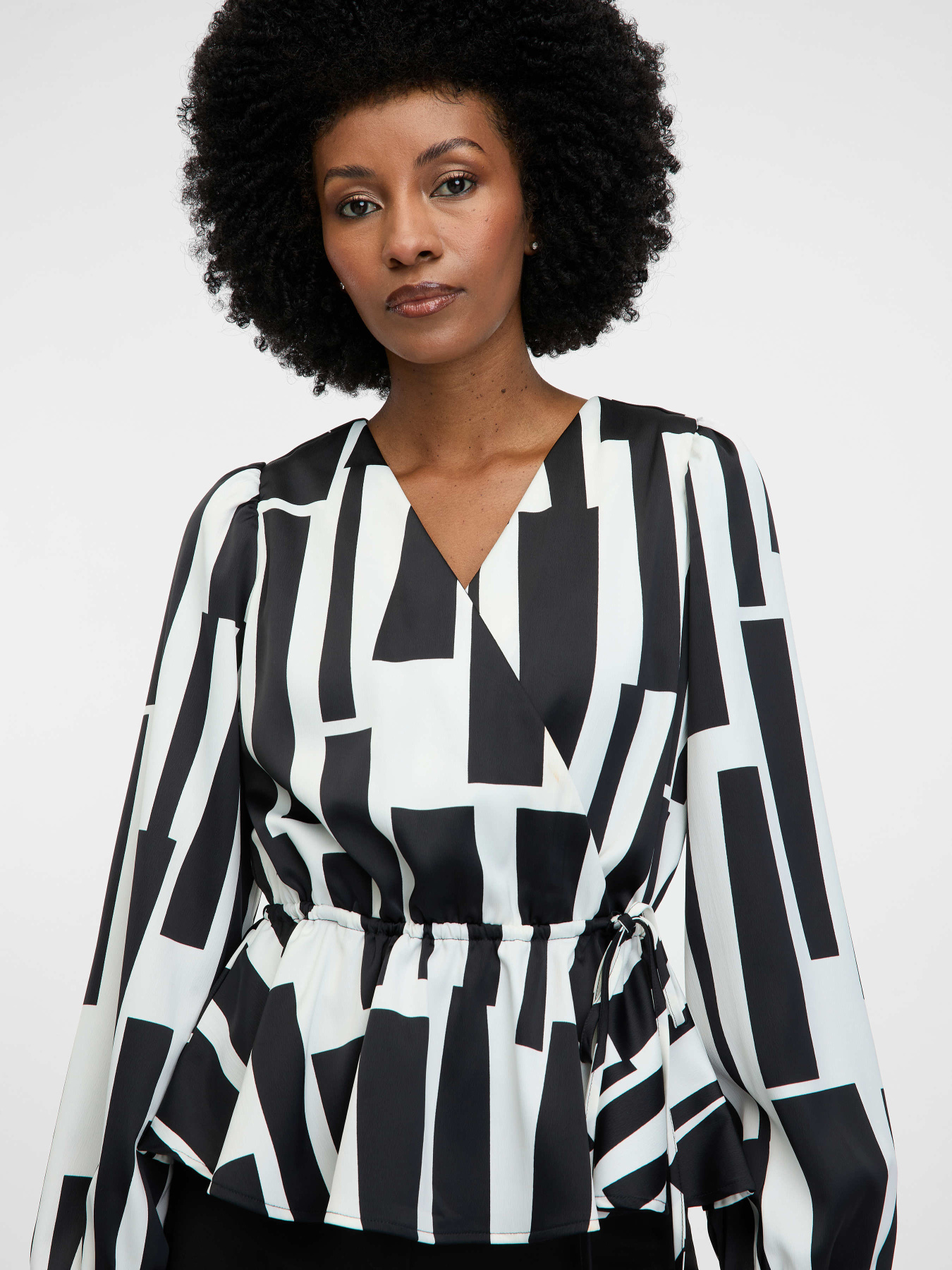 Блуза Orsay модель 1000945-660000 Фото