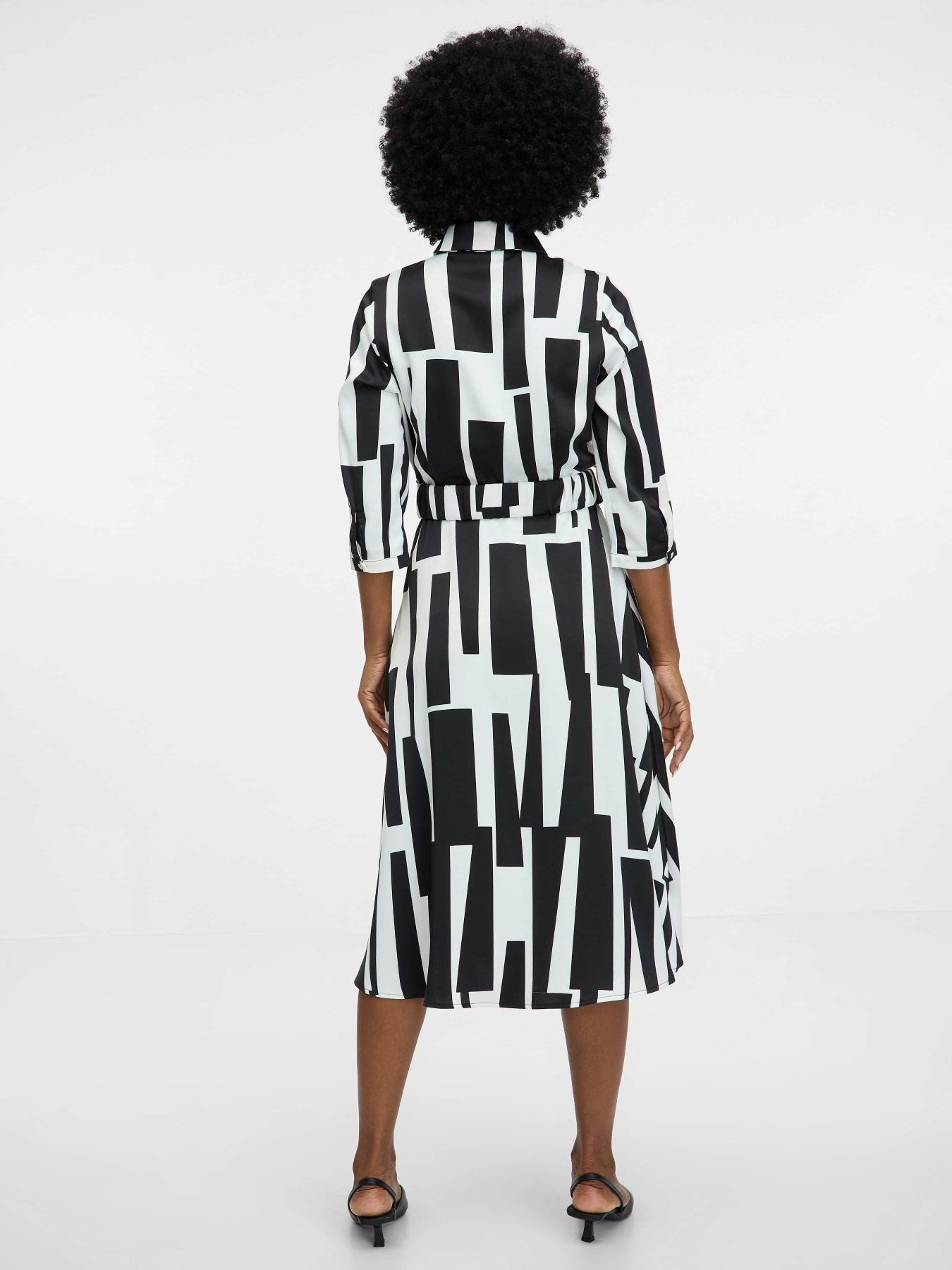 Платье миди Orsay модель 1000946-660000 Фото