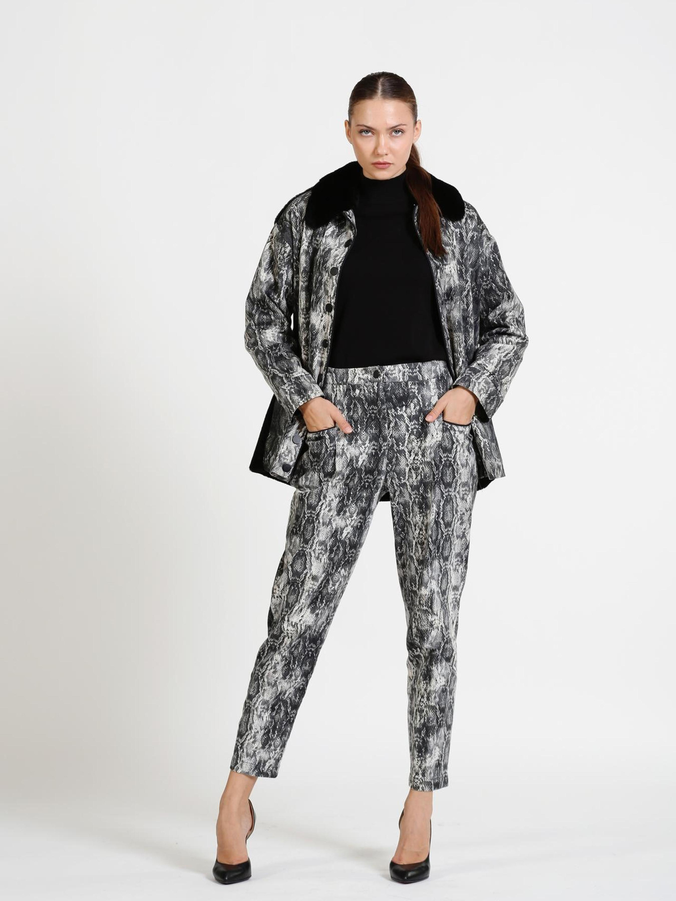 Куртка-сорочка Sassofono модель A241-SF-434232 Куртка-сорочка Sassofono модель A241-SF-434232 Фото