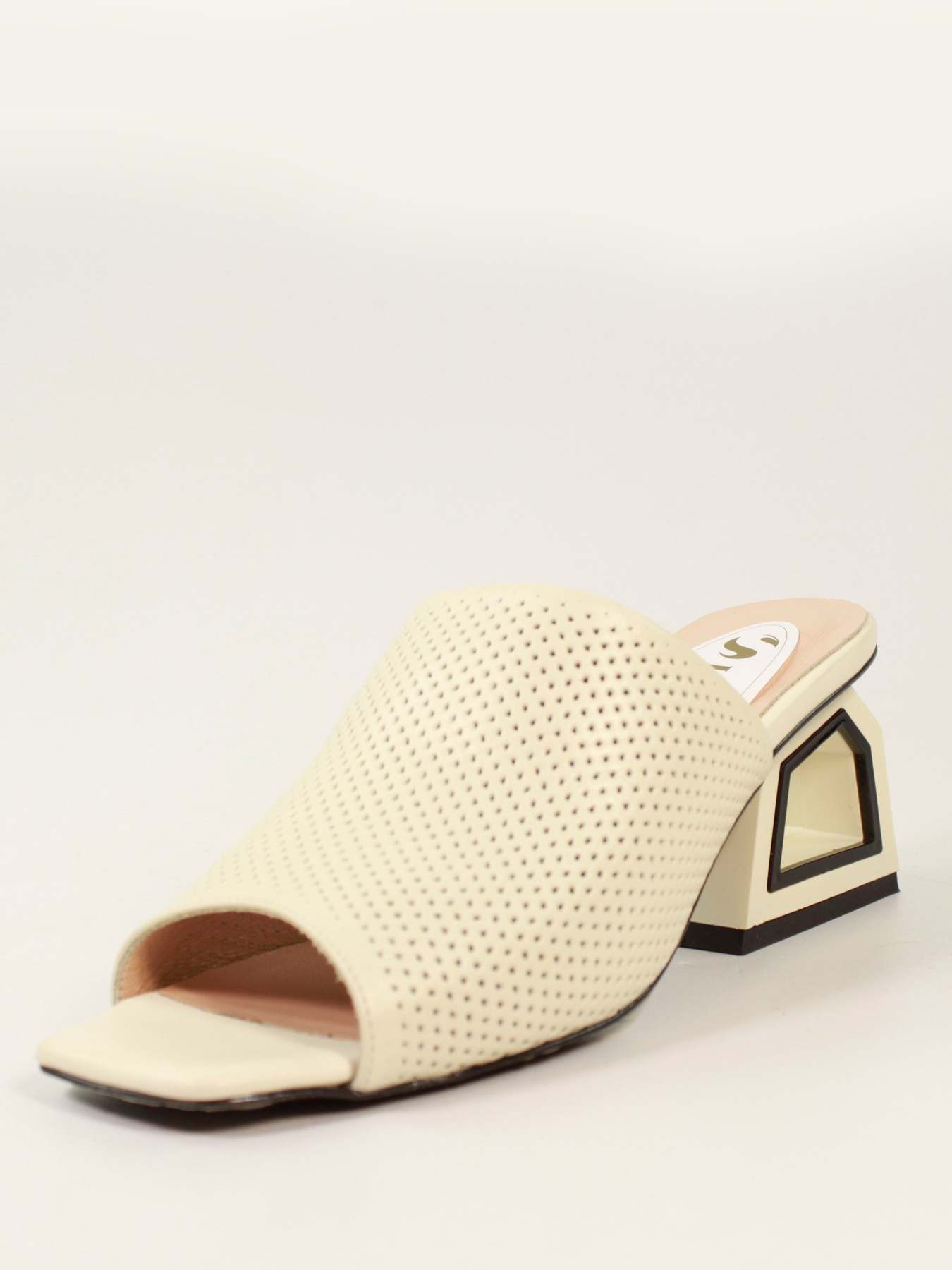 Сабо It-girl модель 515-beige Фото