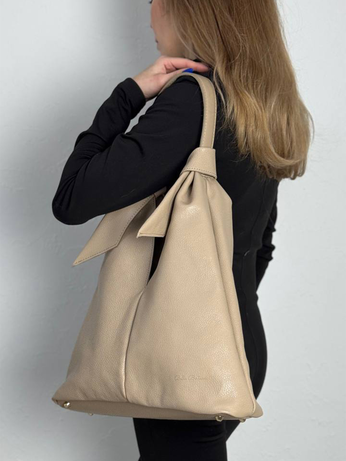 Сумка Bella Bertucci модель 3699-11-32 Фото