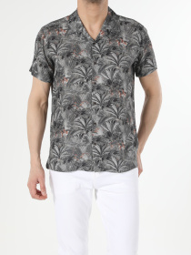 Рубашки Colin’s модель CL1048511_Q1.V1_KHA Рубашки Colin’s модель CL1048511_Q1.V1_KHA Фото