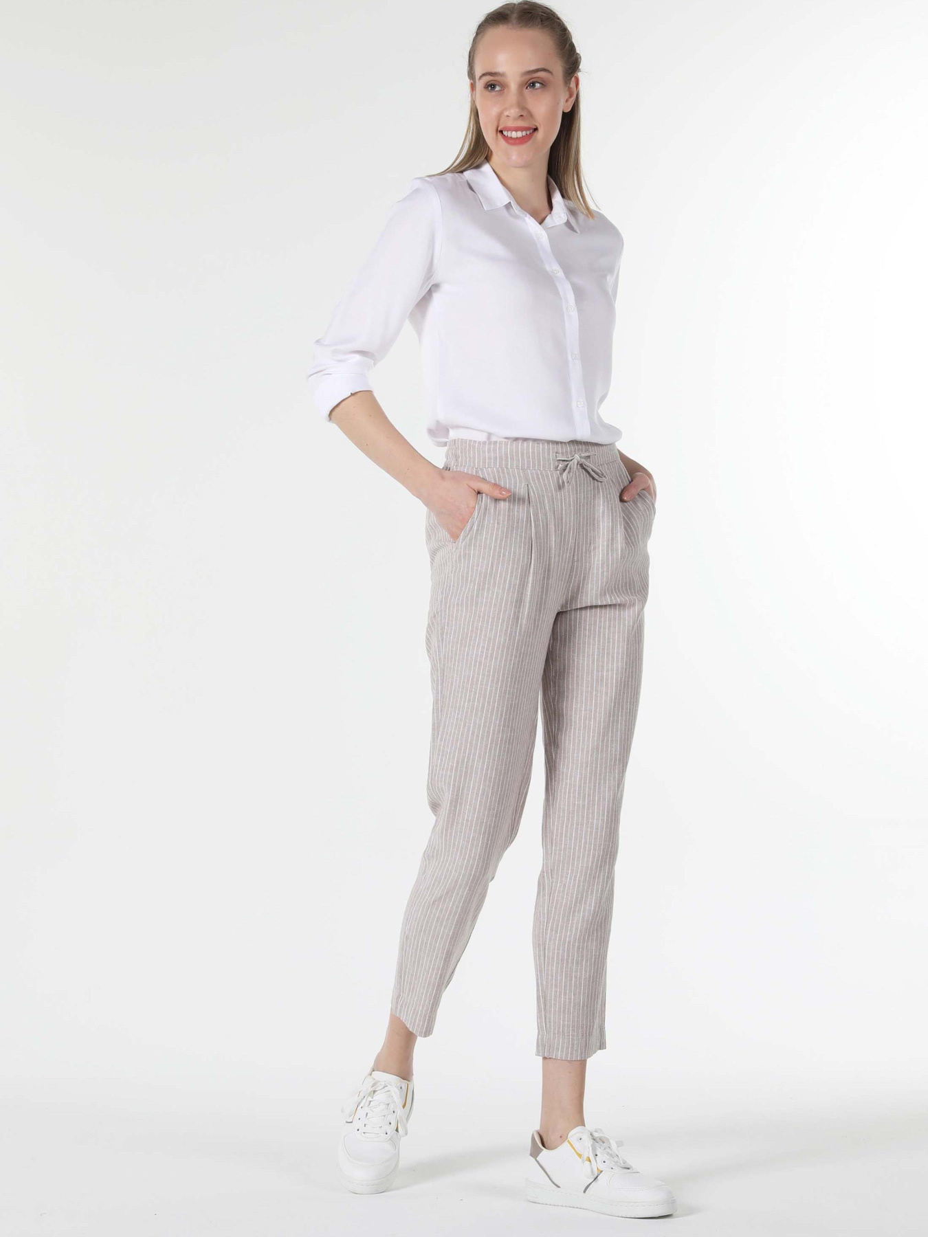 Рубашки Colin’s модель CL1048443_Q1.V1_WHT Фото