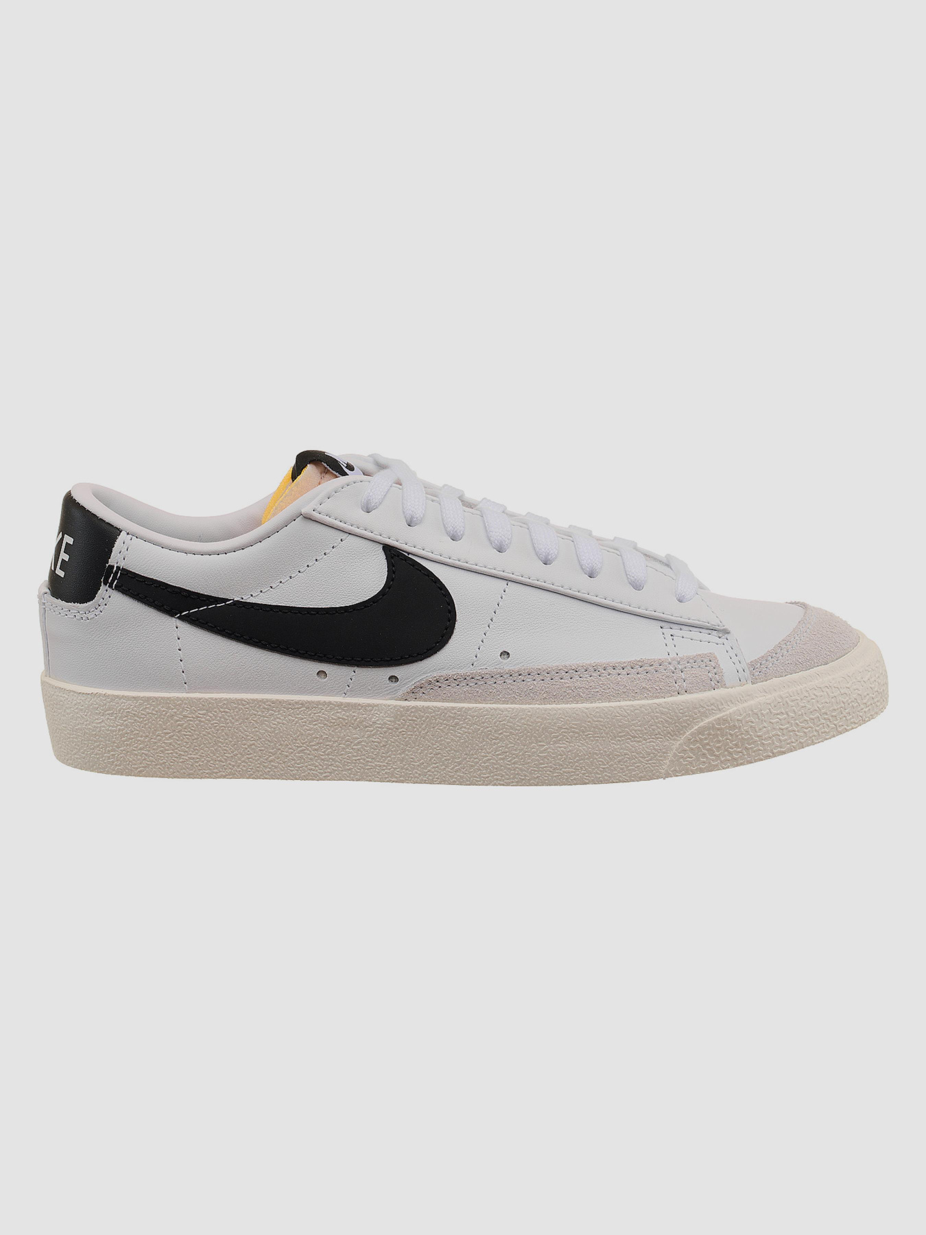 Кросівки NIKE Blazer модель DC4769-102 Фото
