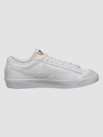 Кроссовки повседневные NIKE Blazer модель DC4769-111 Фото