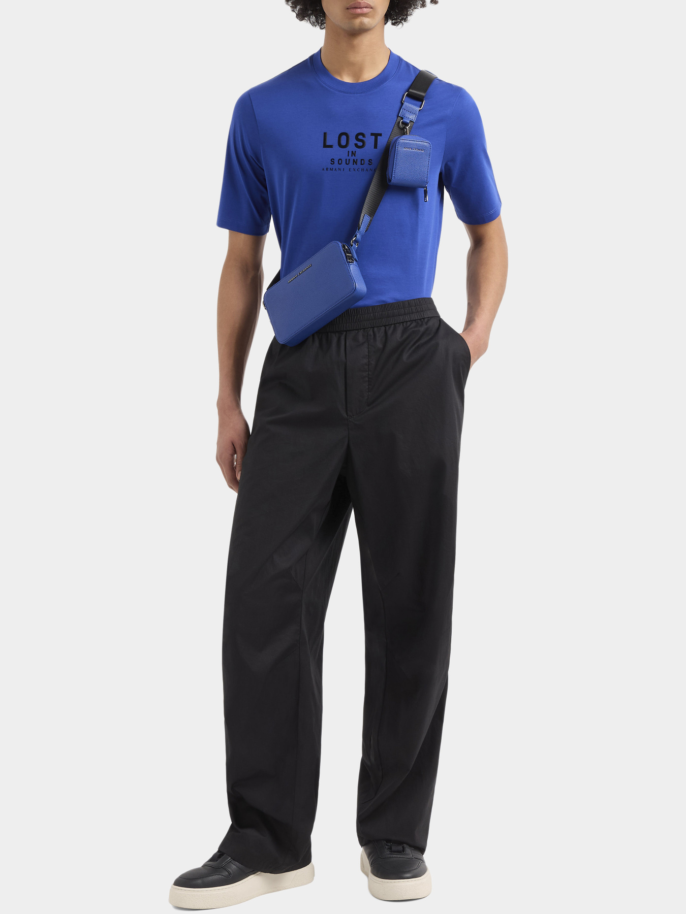 Футболки и поло Armani Exchange модель XM000726-AF10364-UB088 Фото
